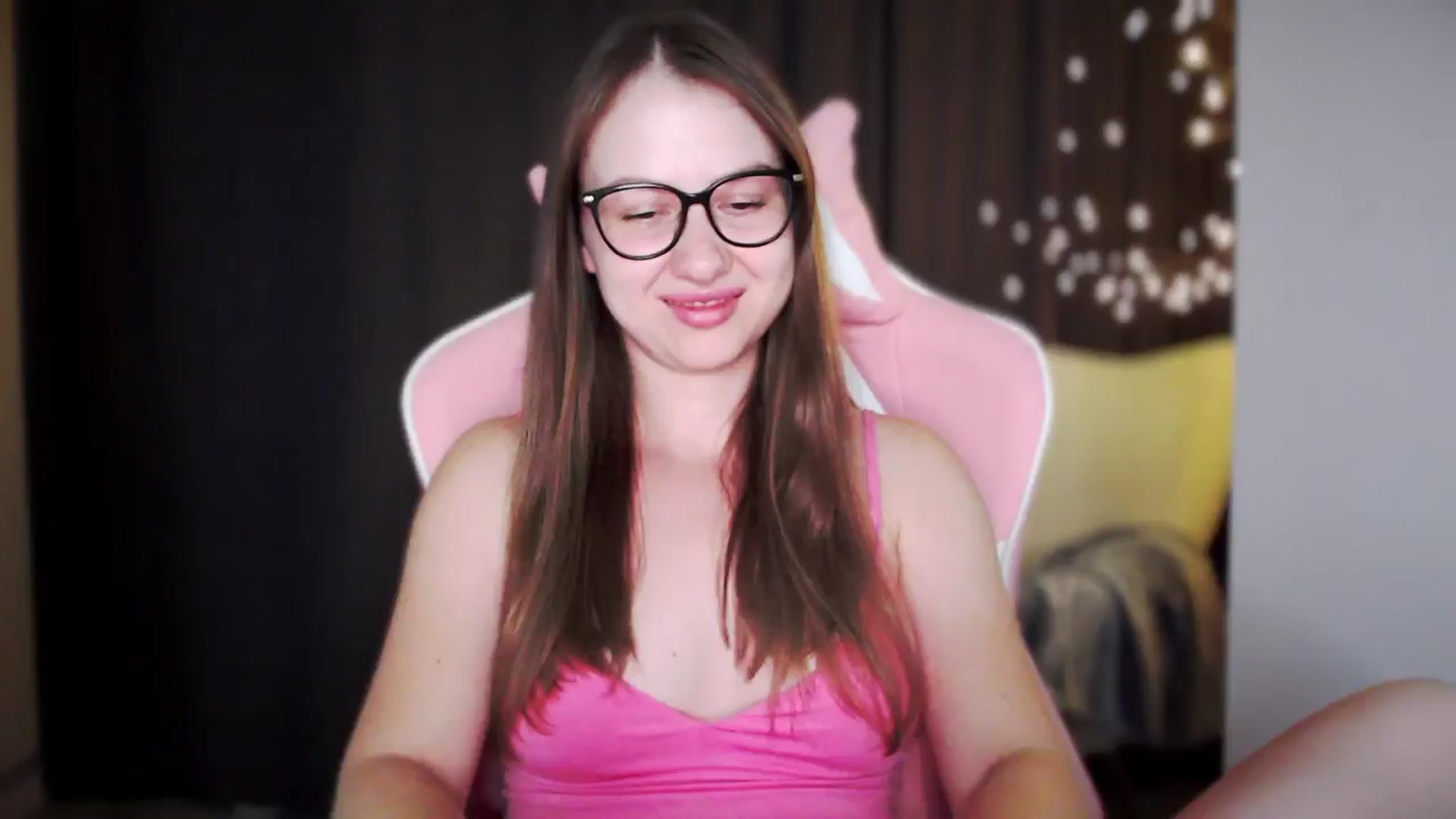 Gallery image thumbnail from MaryMe_'s myfreecams stream on, 07/11/2024, 23:38 image 6 of 20