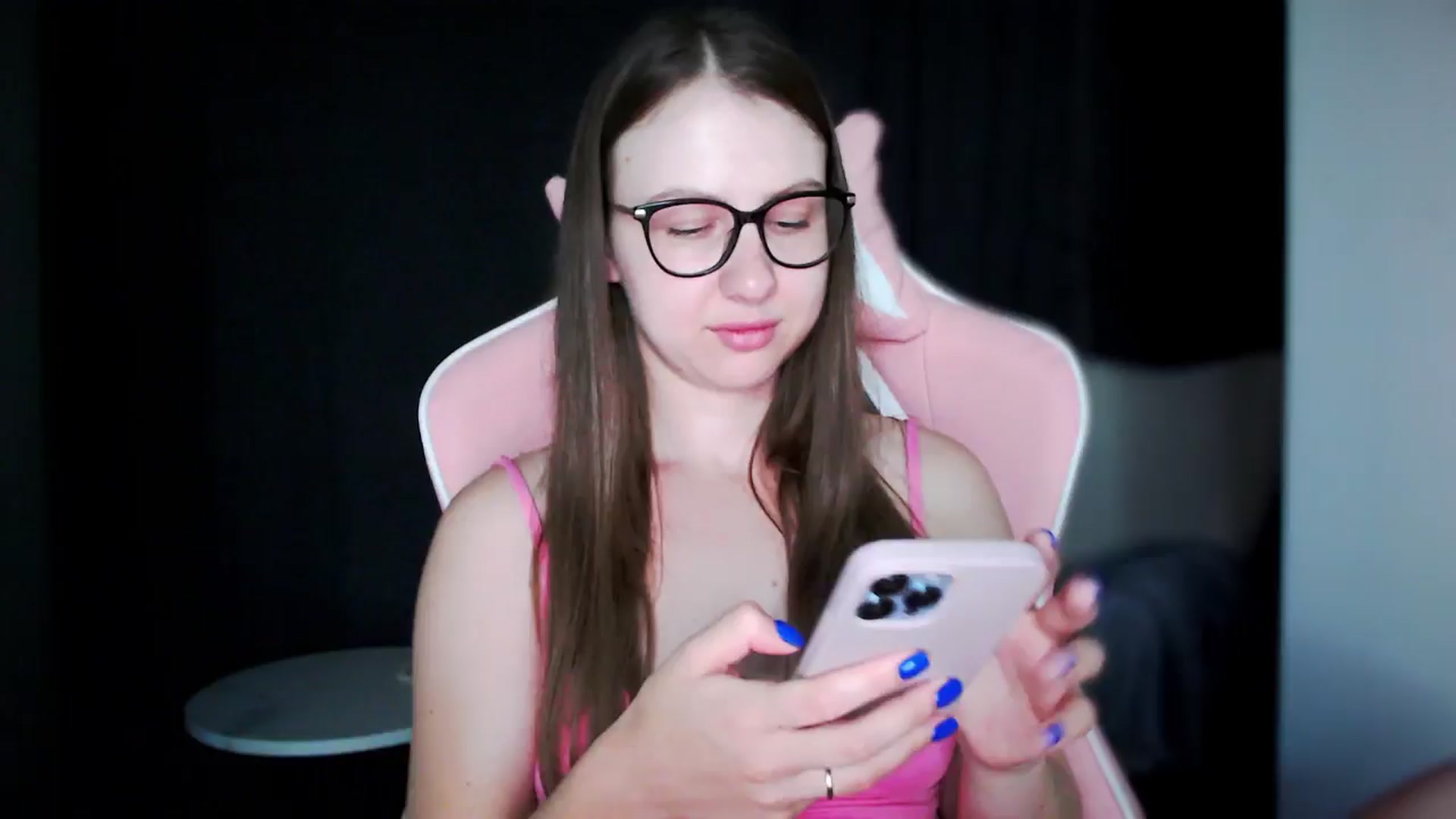 Gallery image thumbnail from MaryMe_'s myfreecams stream on, 07/12/2024, 01:03 image 8 of 20