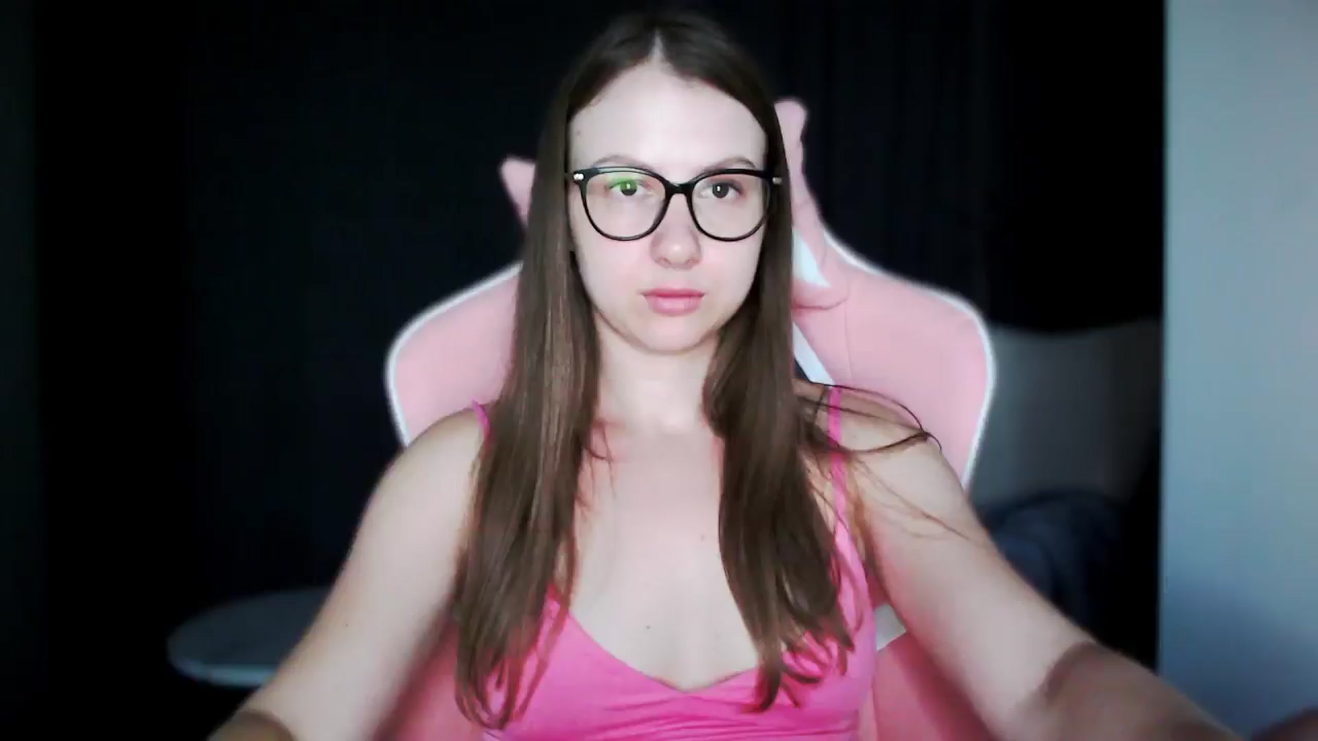 Gallery image thumbnail from MaryMe_'s myfreecams stream on, 07/12/2024, 01:03 image 14 of 20