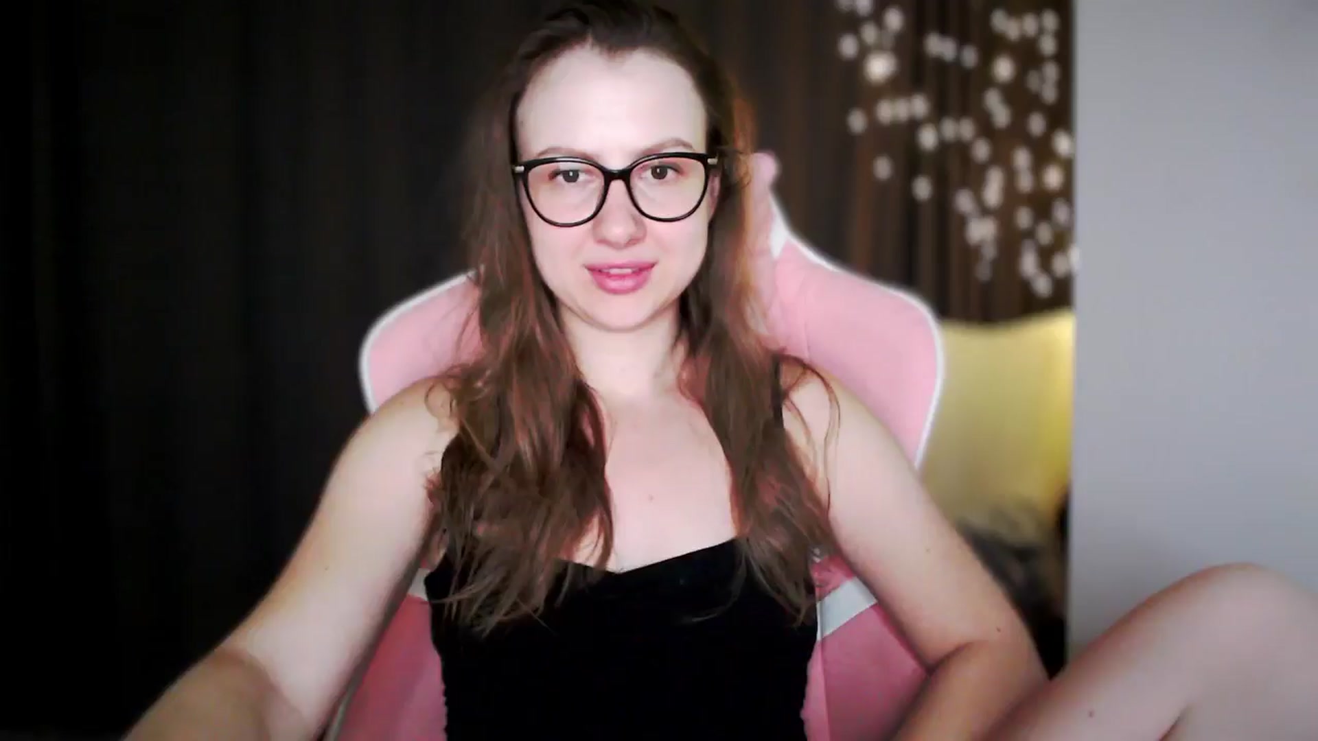 Gallery image thumbnail from MaryMe_'s myfreecams stream on, 07/13/2024, 01:21 image 14 of 20
