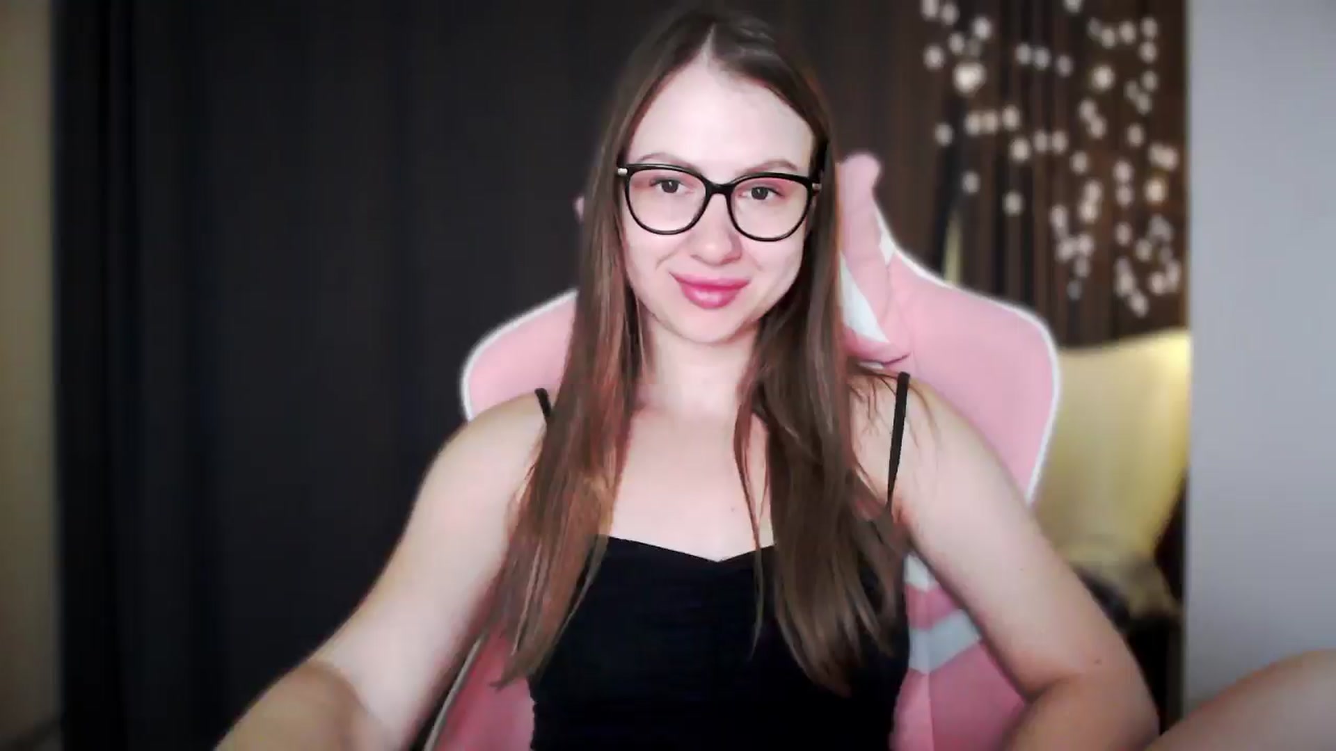 Gallery image thumbnail from MaryMe_'s myfreecams stream on, 07/14/2024, 02:29 image 3 of 20