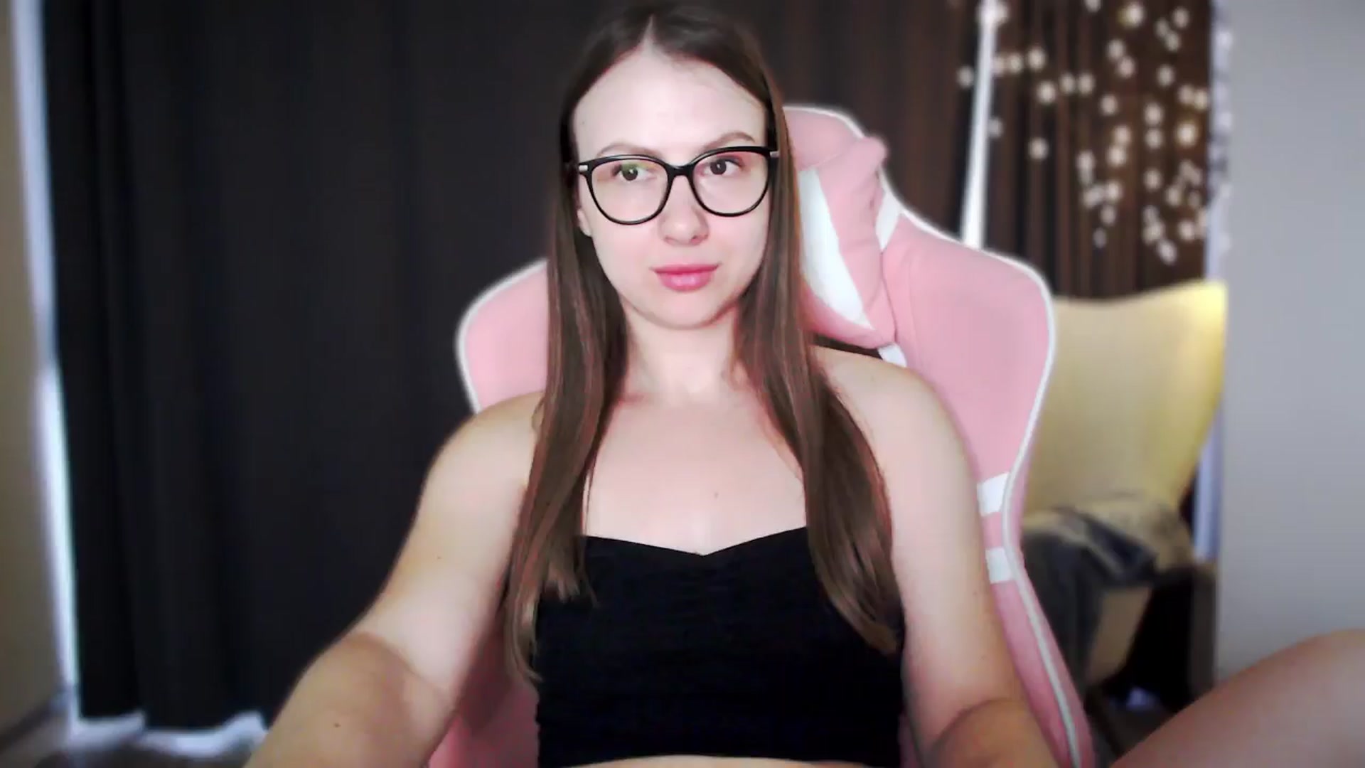 Gallery image thumbnail from MaryMe_'s myfreecams stream on, 07/14/2024, 02:29 image 15 of 20