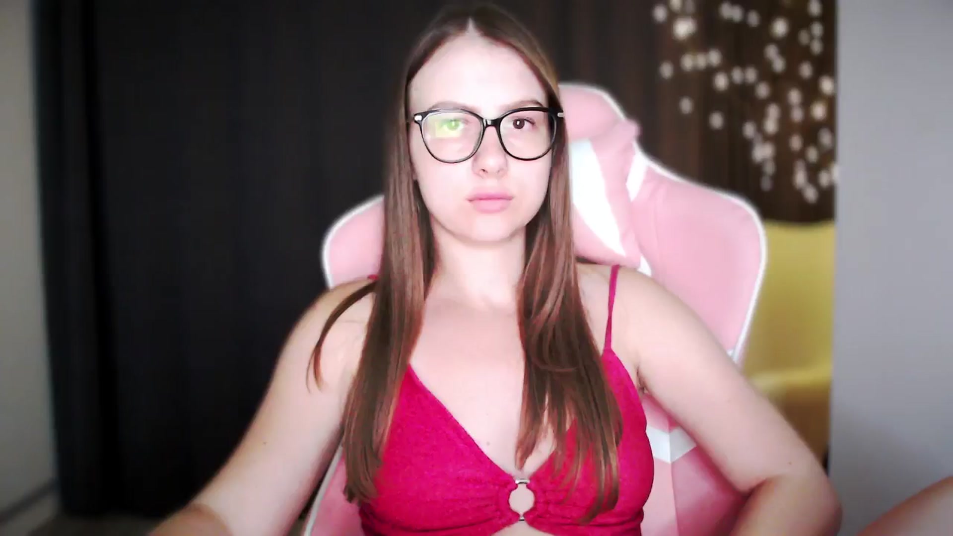 Gallery image thumbnail from MaryMe_'s myfreecams stream on, 07/17/2024, 24:32 image 16 of 20