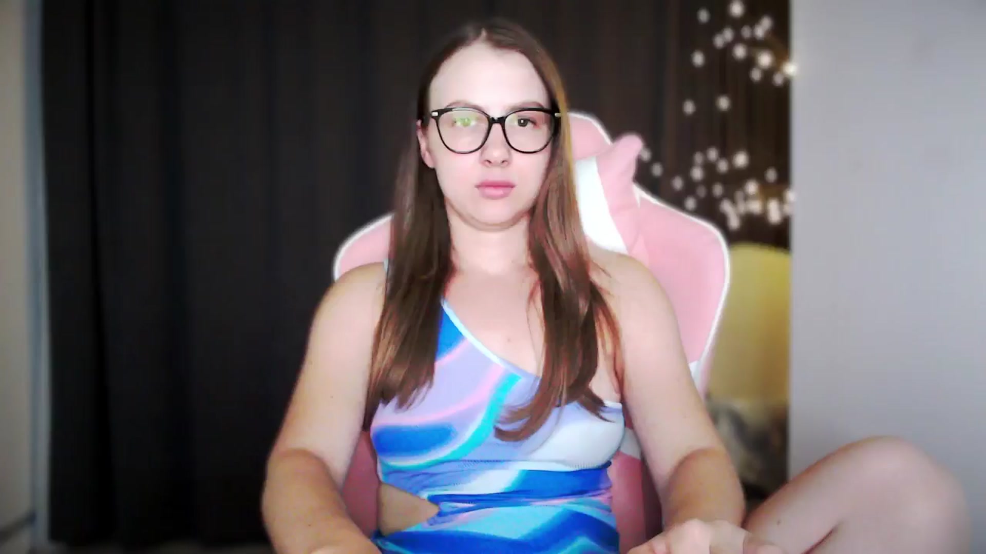 Gallery image thumbnail from MaryMe_'s myfreecams stream on, 07/23/2024, 21:27 image 8 of 20