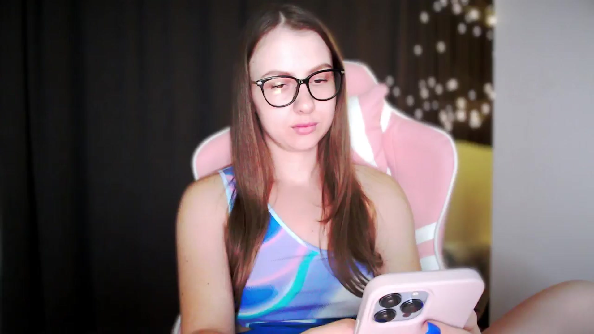 Gallery image thumbnail from MaryMe_'s myfreecams stream on, 07/23/2024, 23:06 image 9 of 20