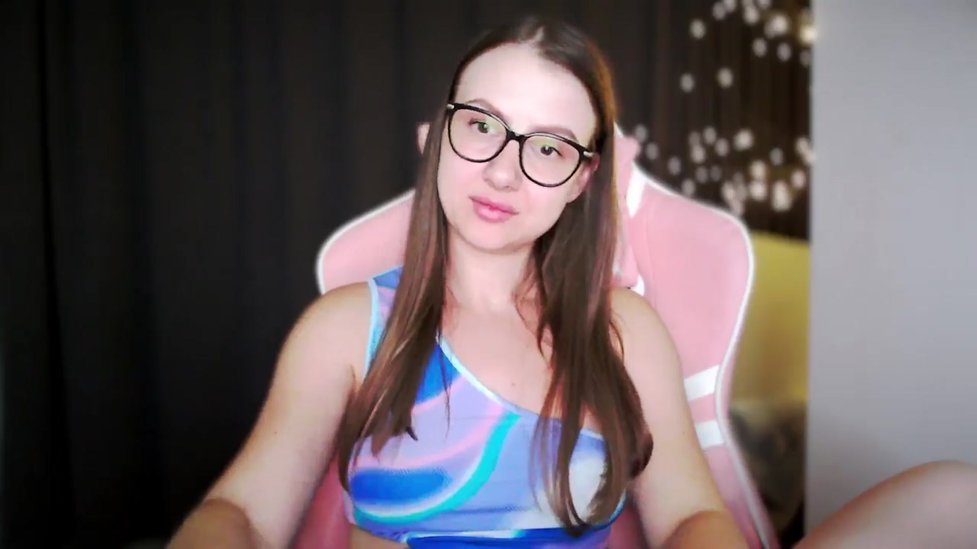 Gallery image thumbnail from MaryMe_'s myfreecams stream on, 07/23/2024, 23:06 image 17 of 20