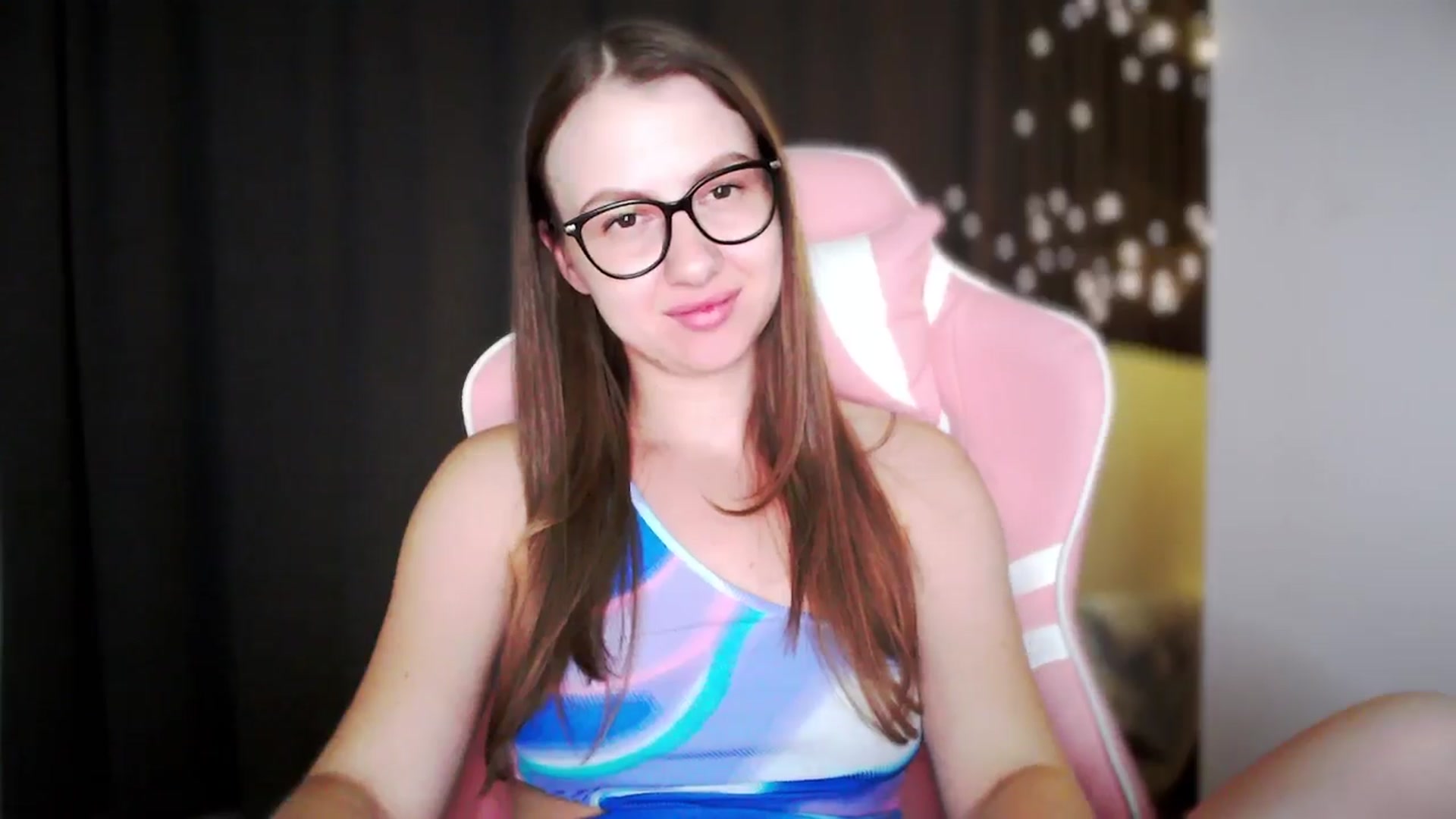 Gallery image thumbnail from MaryMe_'s myfreecams stream on, 07/23/2024, 23:06 image 13 of 20