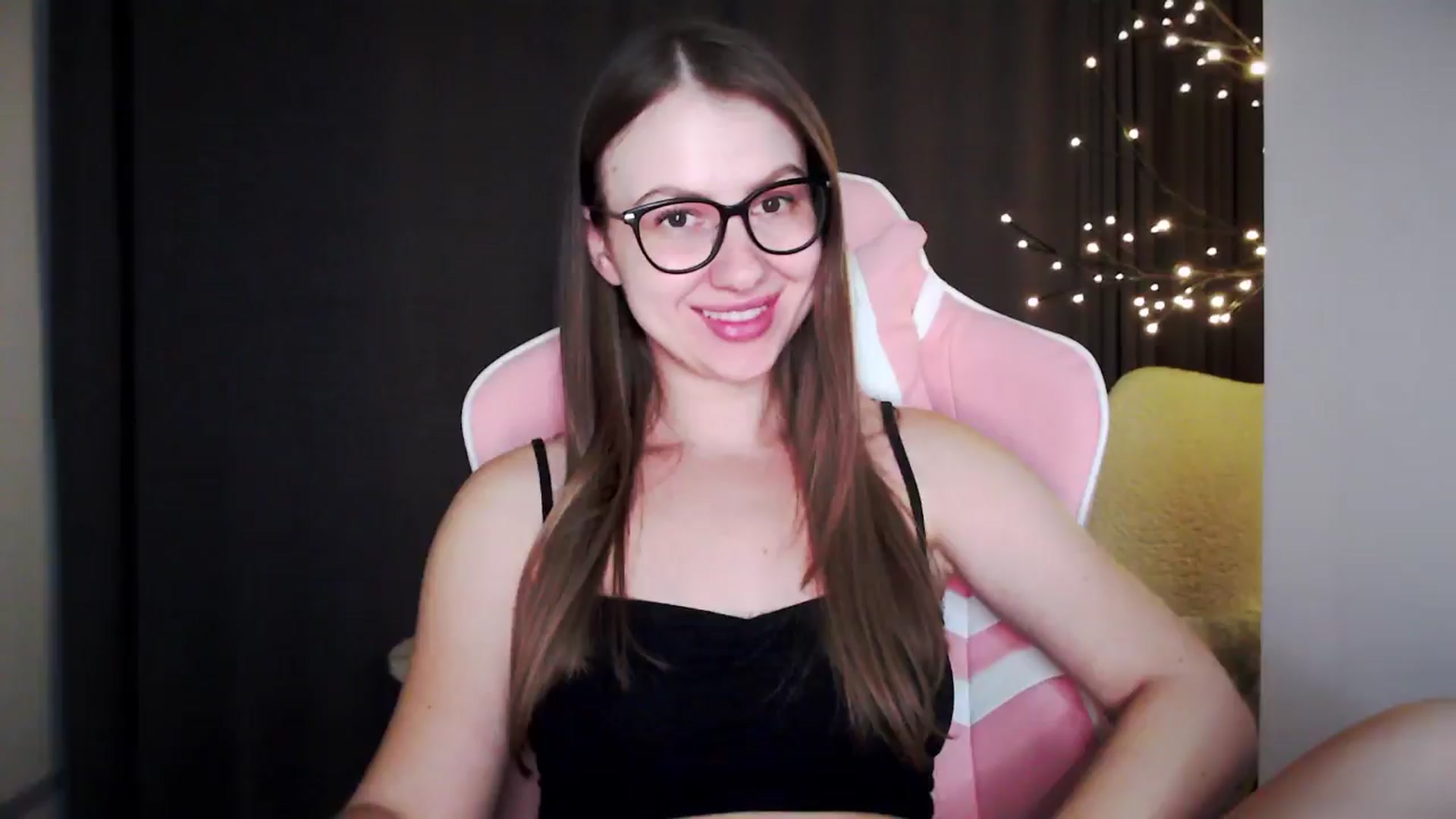 Gallery image thumbnail from MaryMe_'s myfreecams stream on, 07/24/2024, 23:11 image 3 of 20