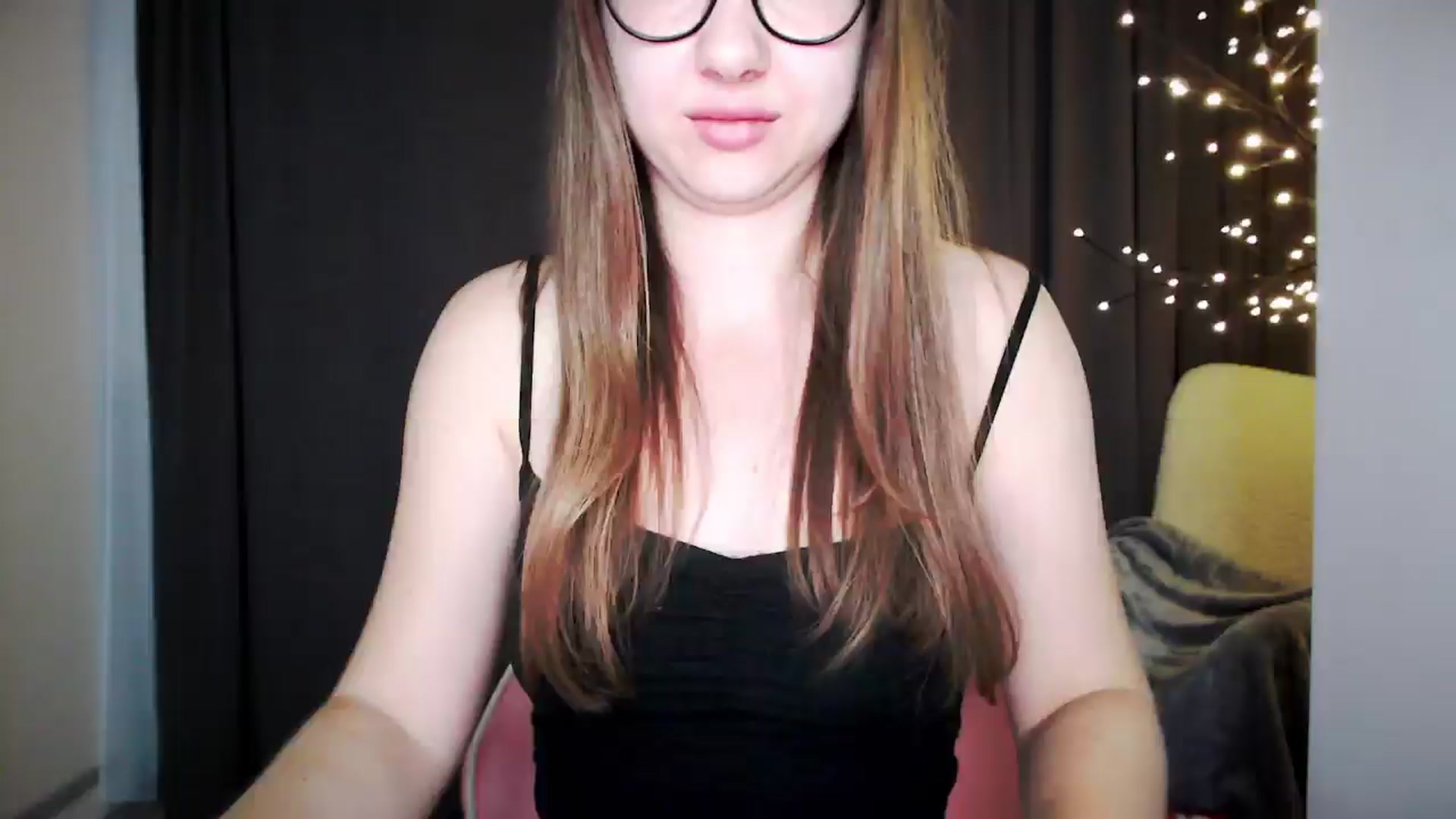 Gallery image thumbnail from MaryMe_'s myfreecams stream on, 08/02/2024, 23:23 image 15 of 20