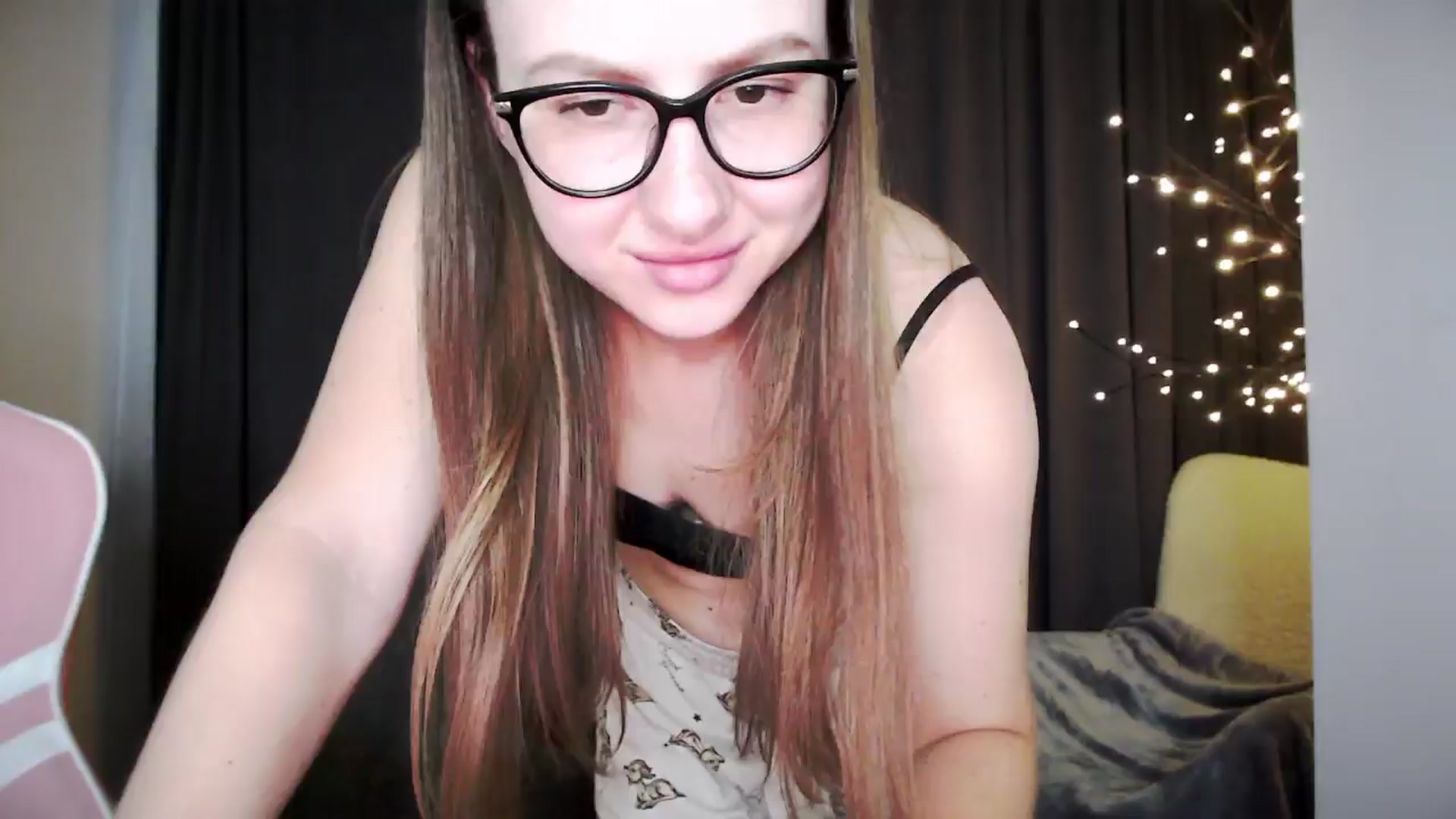 Gallery image thumbnail from MaryMe_'s myfreecams stream on, 08/02/2024, 23:23 image 16 of 20
