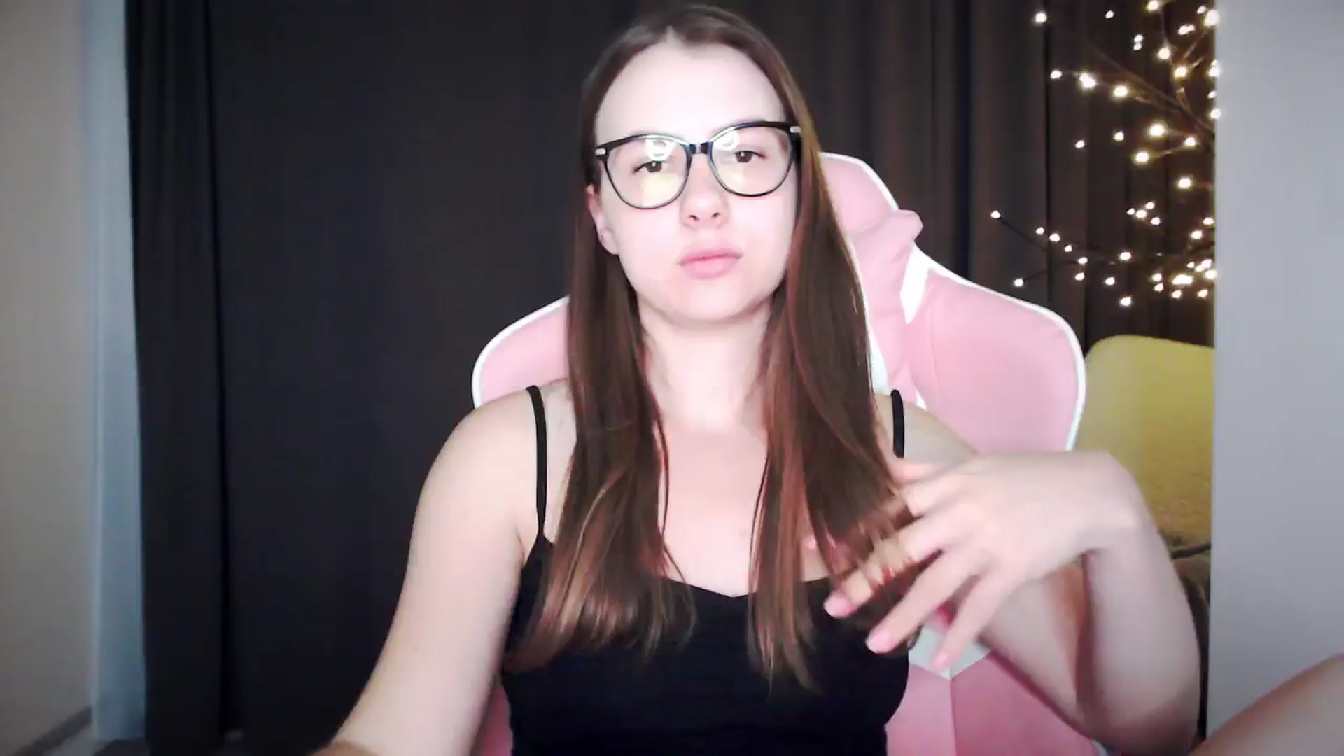 Gallery image thumbnail from MaryMe_'s myfreecams stream on, 08/02/2024, 23:23 image 11 of 20