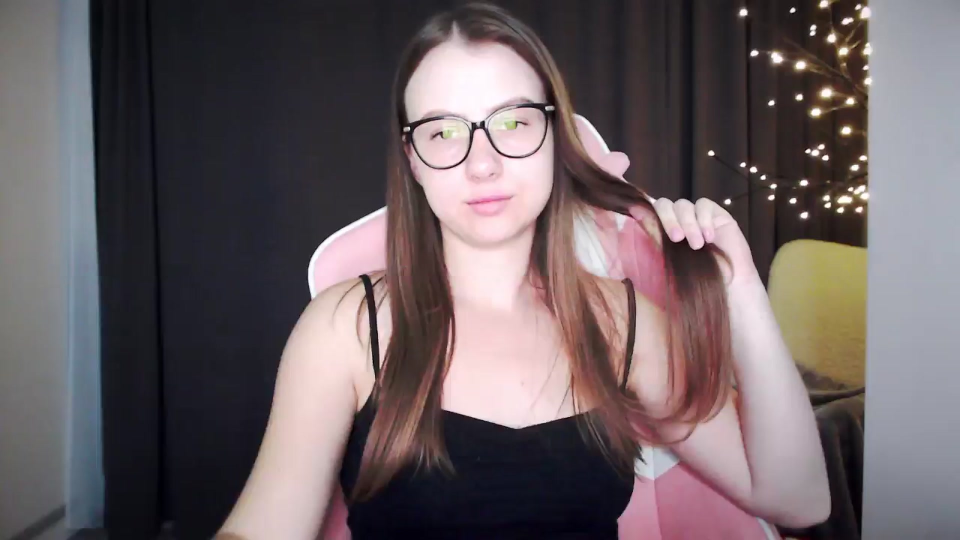 Gallery image thumbnail from MaryMe_'s myfreecams stream on, 08/02/2024, 23:23 image 13 of 20