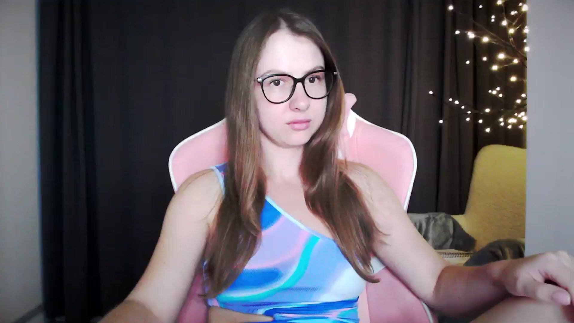 Gallery image thumbnail from MaryMe_'s myfreecams stream on, 08/07/2024, 22:05 image 3 of 20