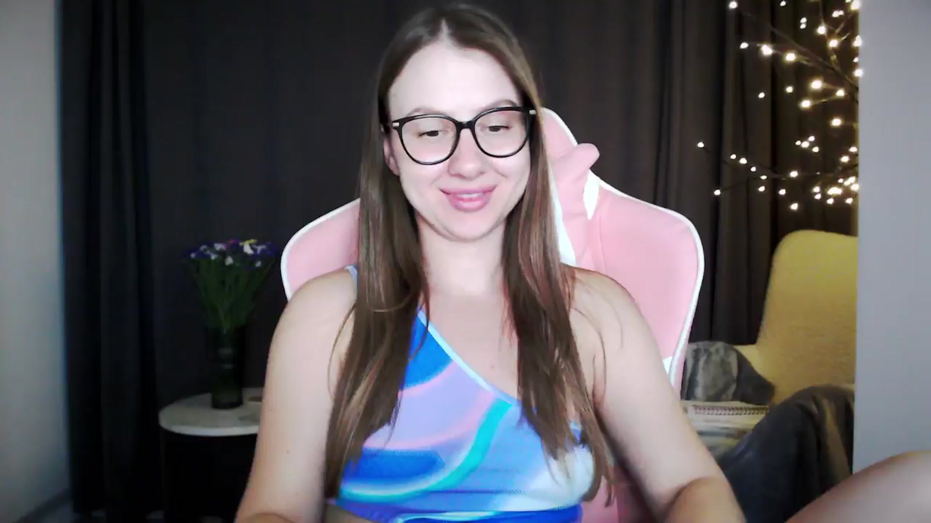 Gallery image thumbnail from MaryMe_'s myfreecams stream on, 08/07/2024, 23:07 image 17 of 20