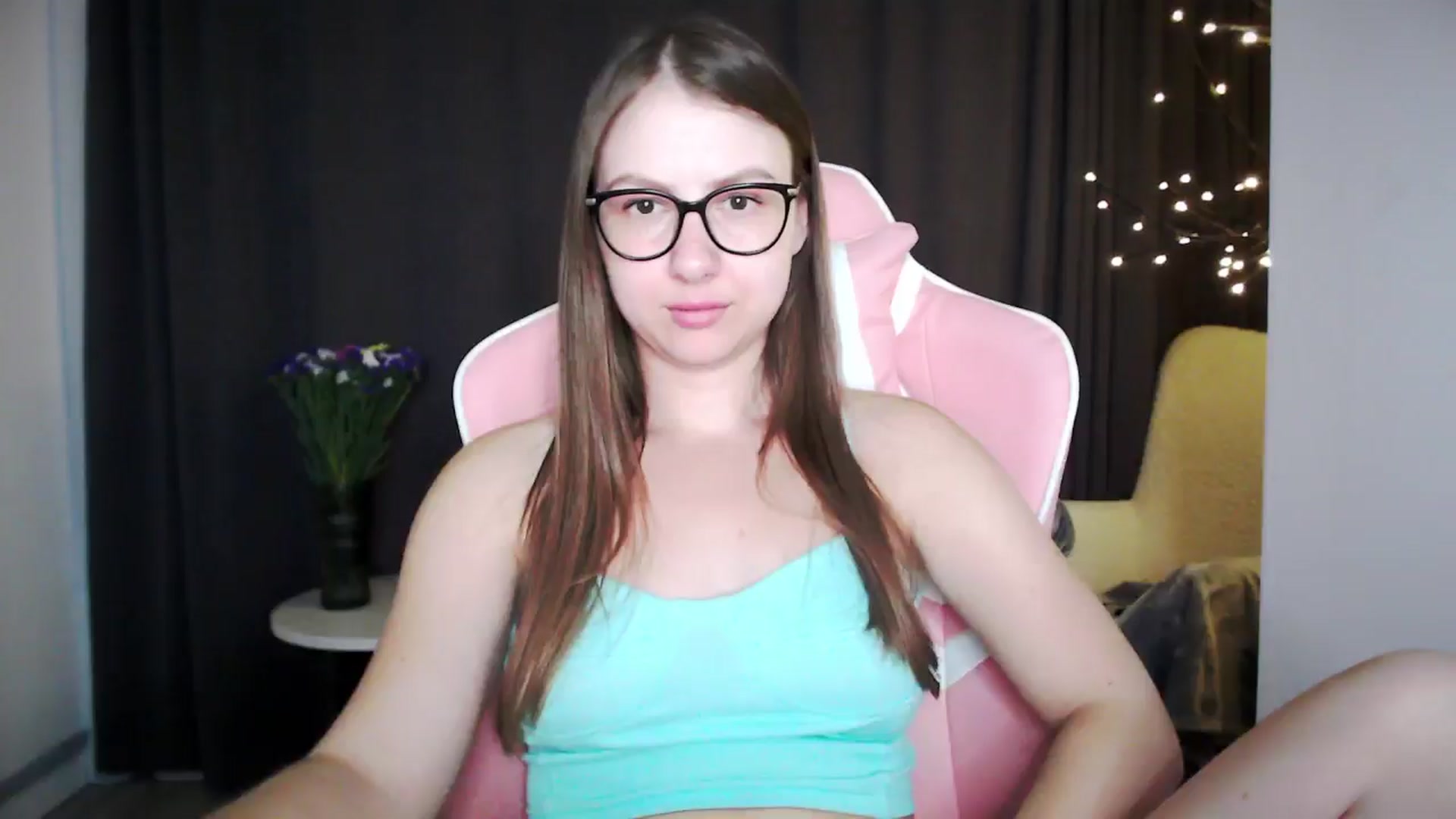 Gallery image thumbnail from MaryMe_'s myfreecams stream on, 08/09/2024, 02:14 image 16 of 20