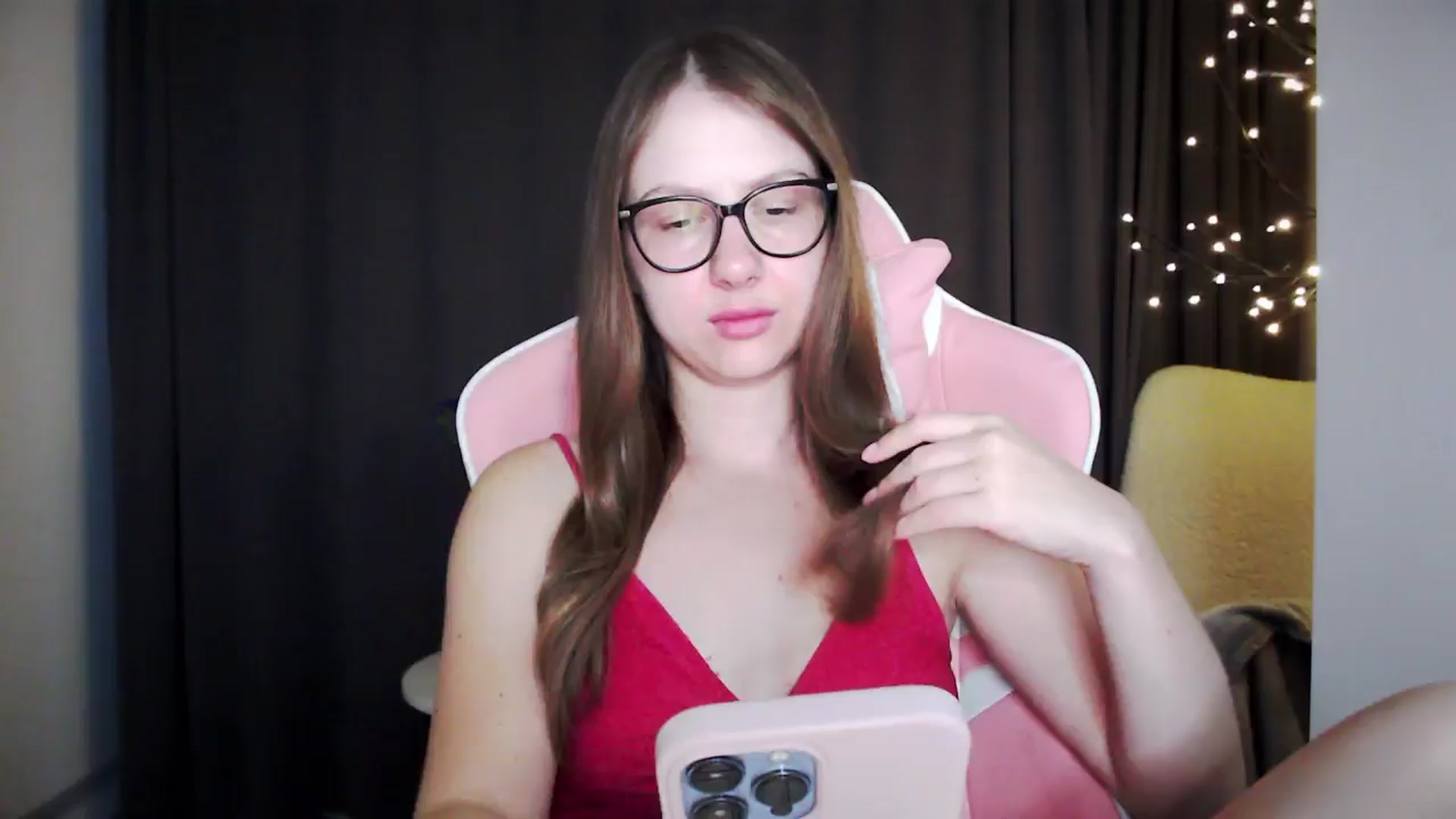 Gallery image thumbnail from MaryMe_'s myfreecams stream on, 08/11/2024, 24:01 image 2 of 20