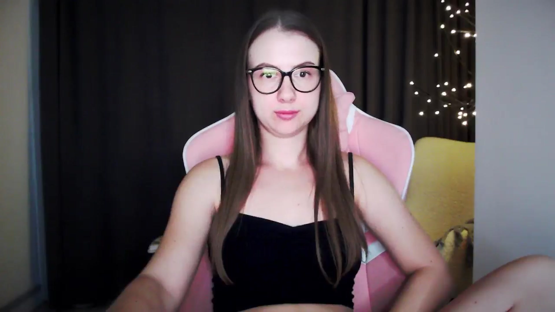 Gallery image thumbnail from MaryMe_'s myfreecams stream on, 08/15/2024, 23:21 image 18 of 20