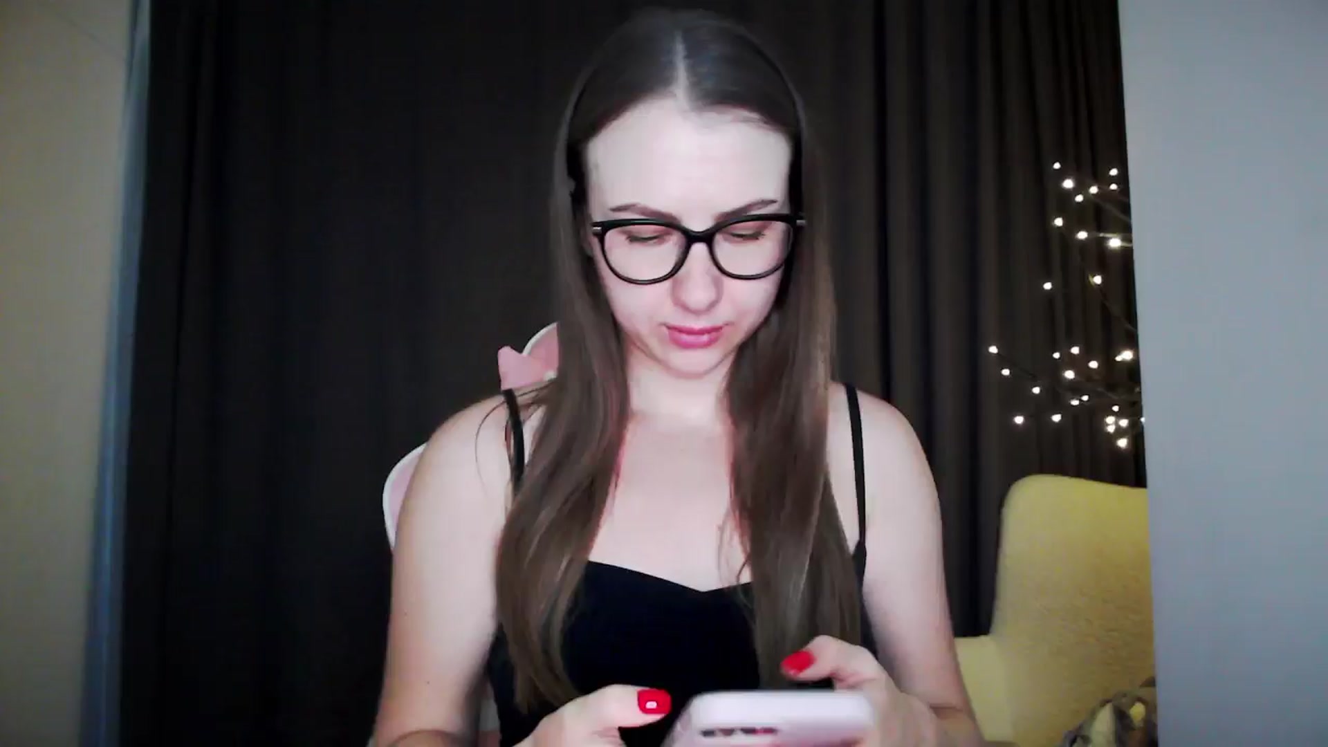 Gallery image thumbnail from MaryMe_'s myfreecams stream on, 08/15/2024, 23:21 image 2 of 20