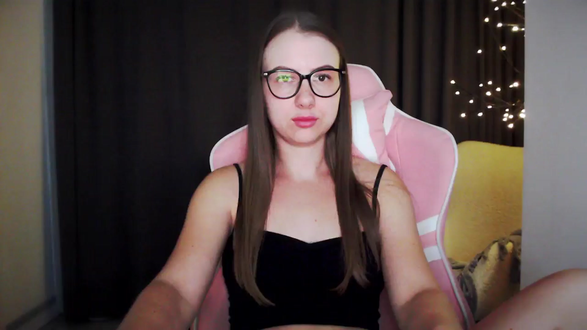 Gallery image thumbnail from MaryMe_'s myfreecams stream on, 08/16/2024, 24:00 image 7 of 20