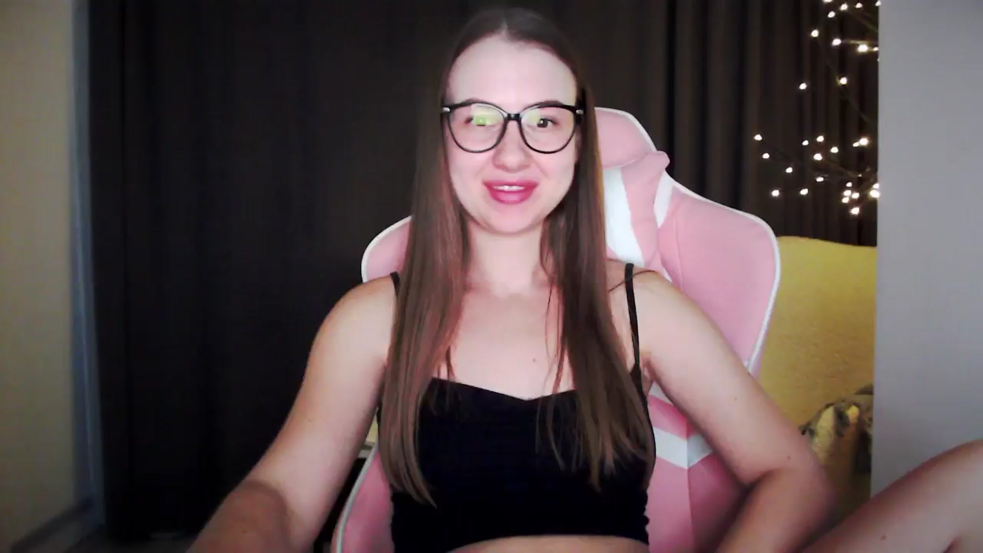 Gallery image thumbnail from MaryMe_'s myfreecams stream on, 08/16/2024, 24:00 image 17 of 20