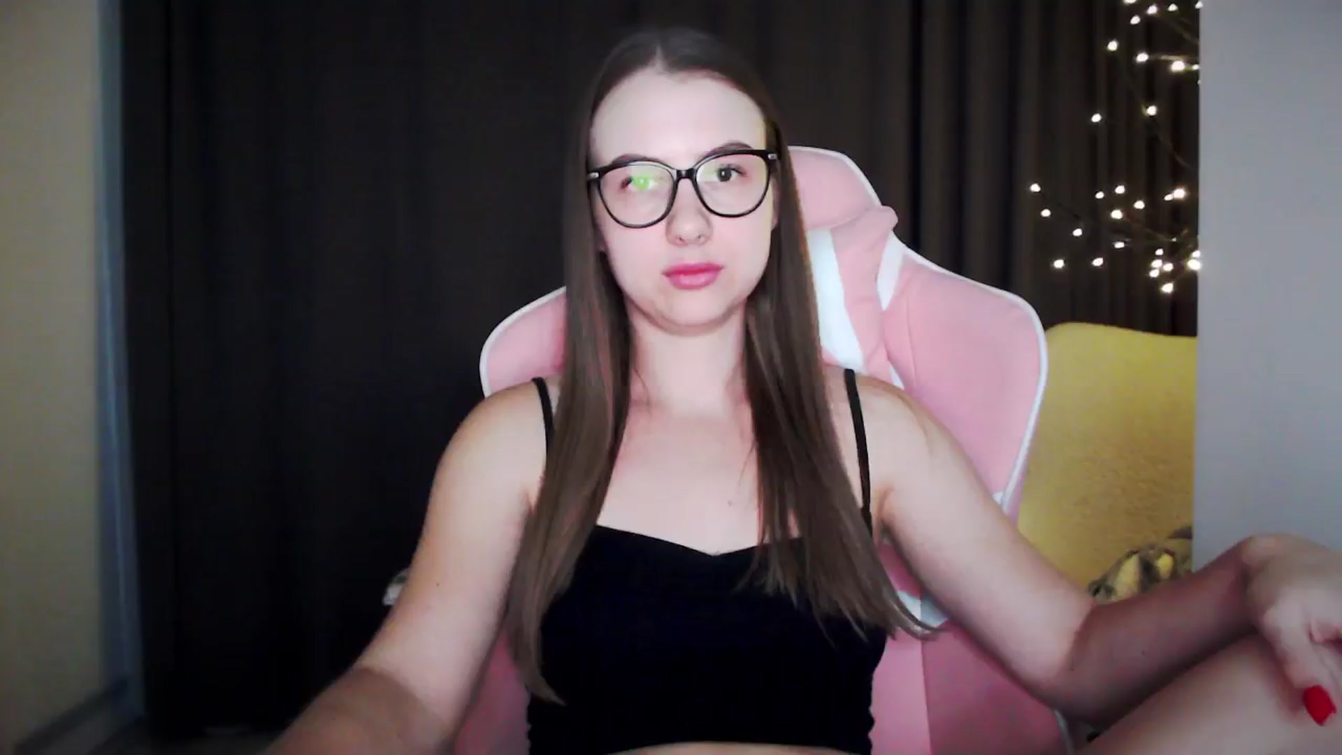 Gallery image thumbnail from MaryMe_'s myfreecams stream on, 08/16/2024, 24:00 image 12 of 20