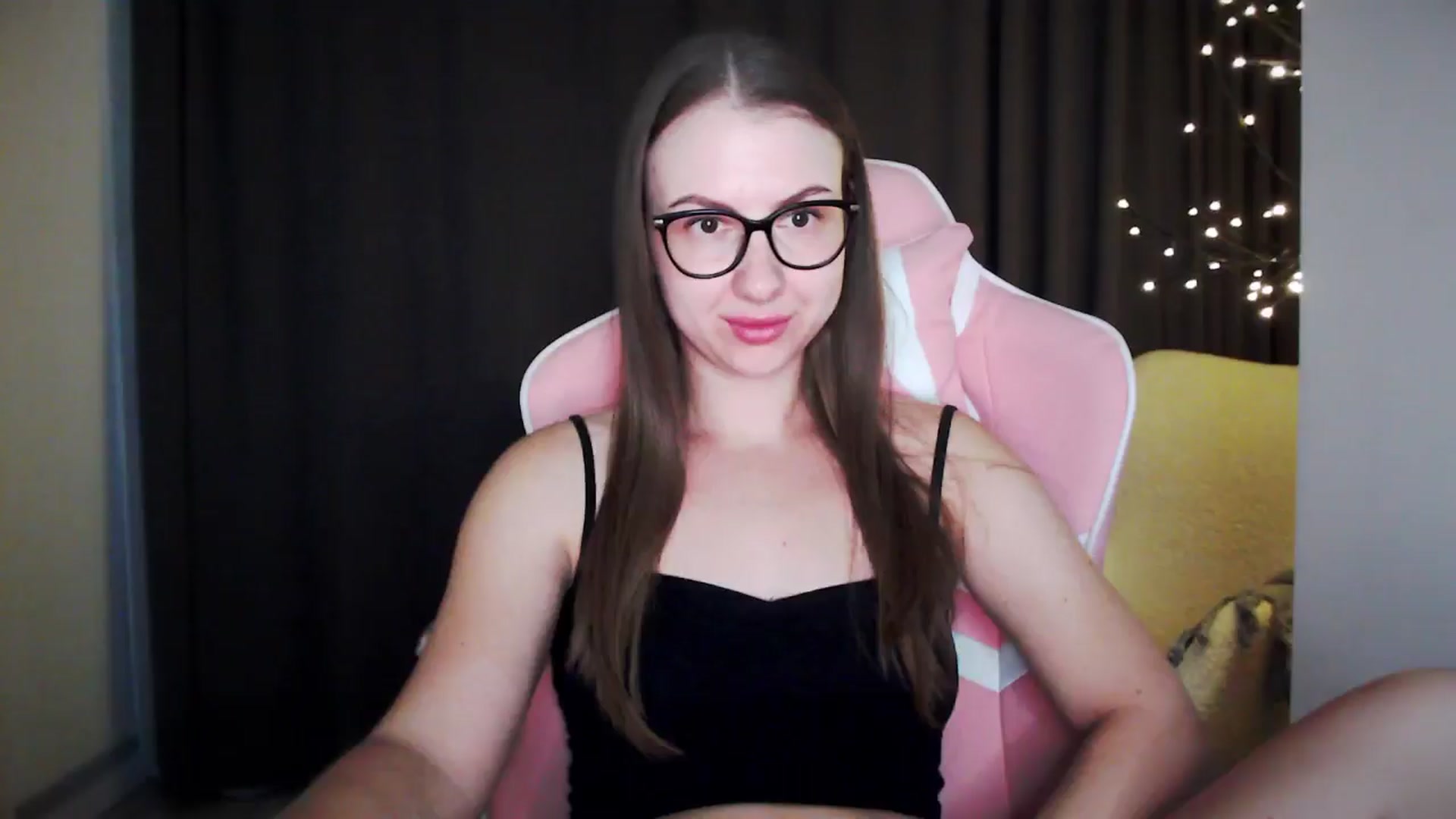 Gallery image thumbnail from MaryMe_'s myfreecams stream on, 08/16/2024, 24:00 image 8 of 20