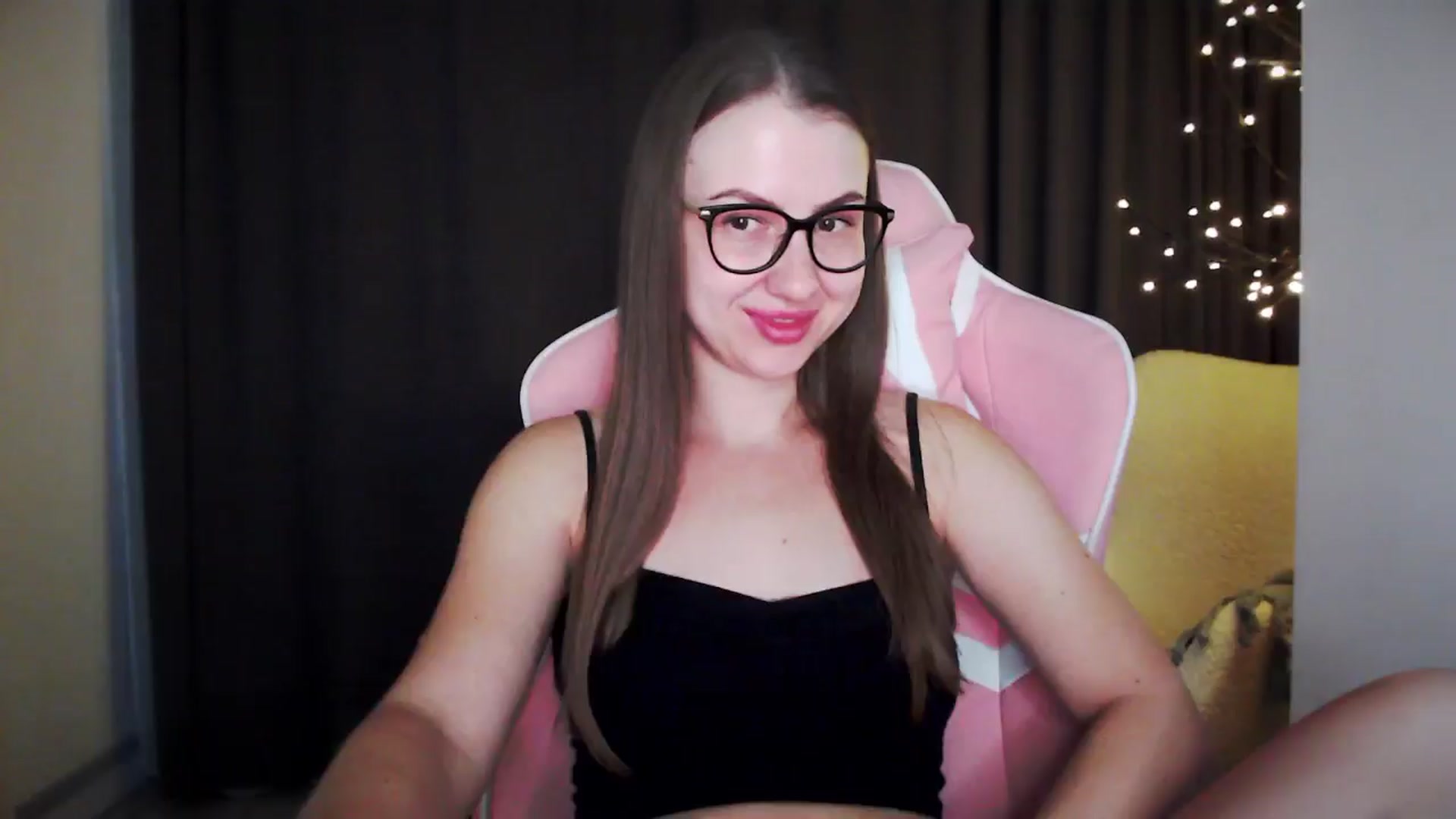 Gallery image thumbnail from MaryMe_'s myfreecams stream on, 08/16/2024, 24:00 image 15 of 20