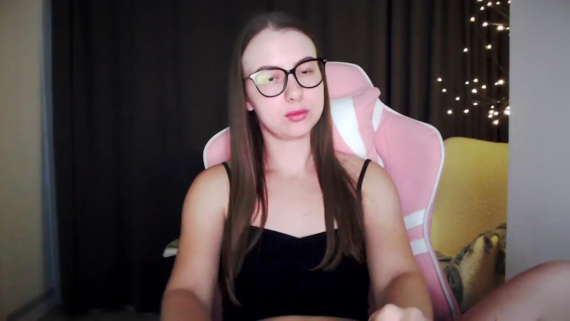 Gallery image thumbnail from MaryMe_'s myfreecams stream on, 08/16/2024, 24:00 image 3 of 20