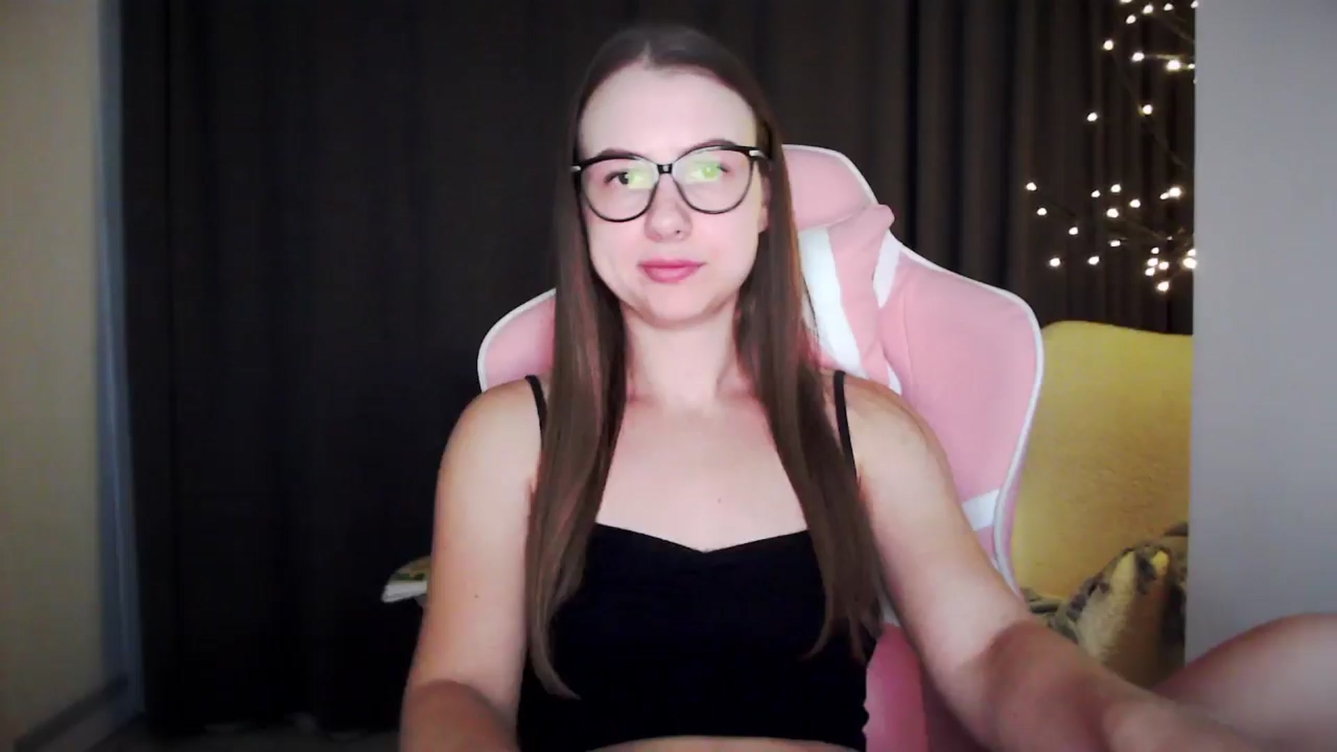 Gallery image thumbnail from MaryMe_'s myfreecams stream on, 08/16/2024, 24:00 image 11 of 20