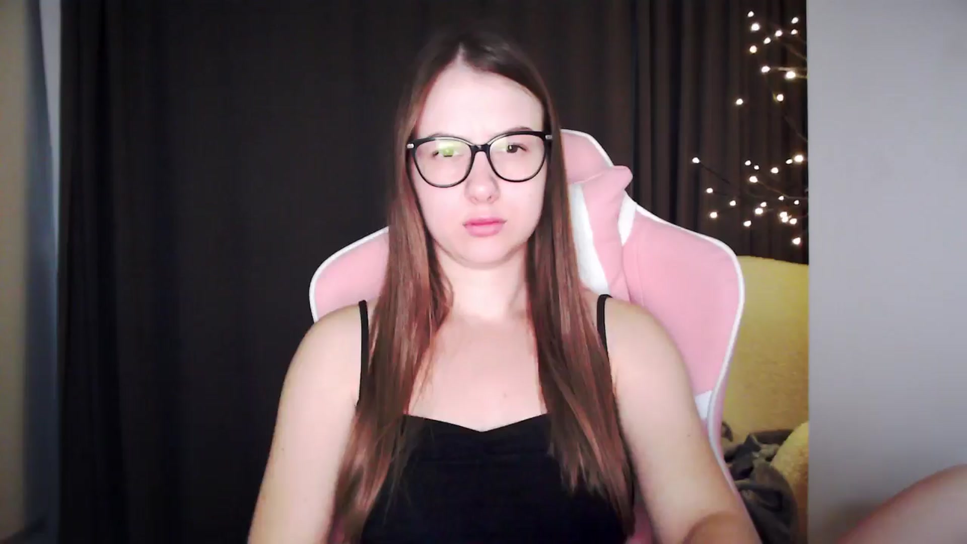 Gallery image thumbnail from MaryMe_'s myfreecams stream on, 08/21/2024, 24:40 image 5 of 20