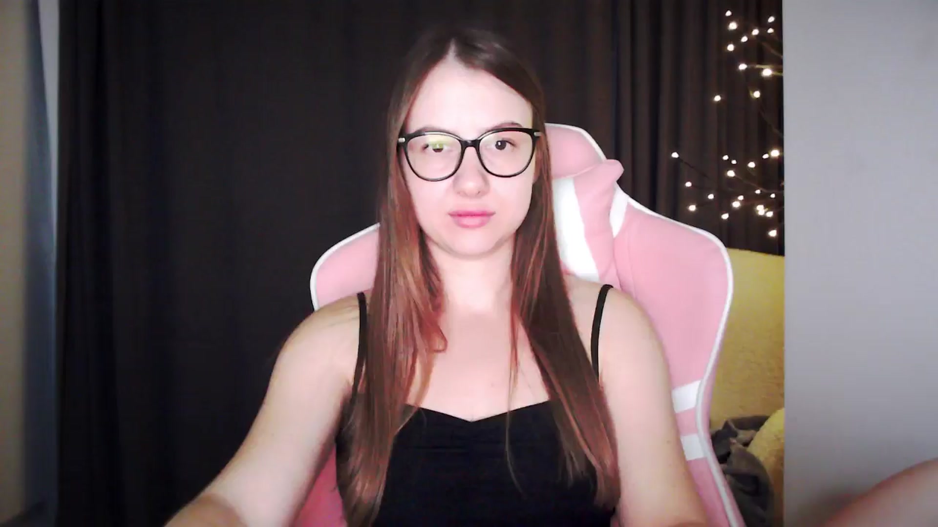 Gallery image thumbnail from MaryMe_'s myfreecams stream on, 08/21/2024, 24:40 image 1 of 20