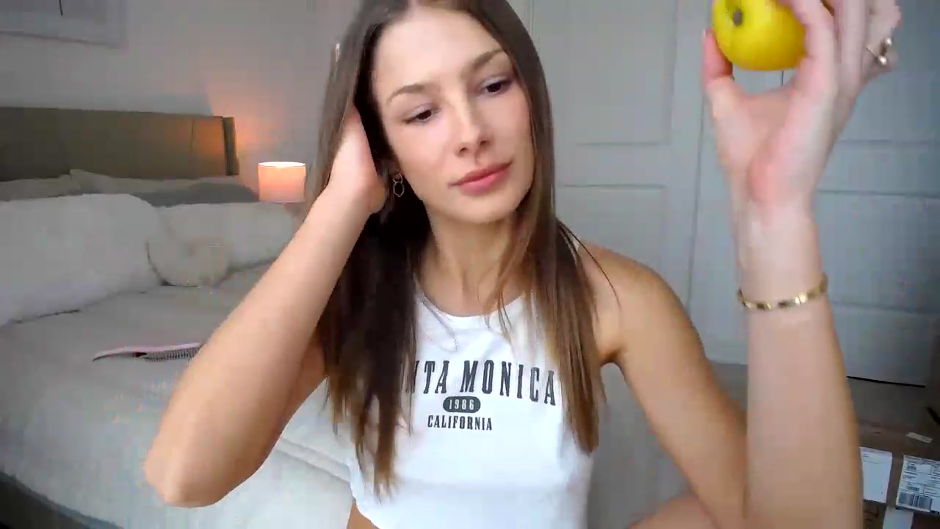 Gallery image thumbnail from MaryNewM's myfreecams stream on, 03/01/2023, 21:28 image 7 of 20