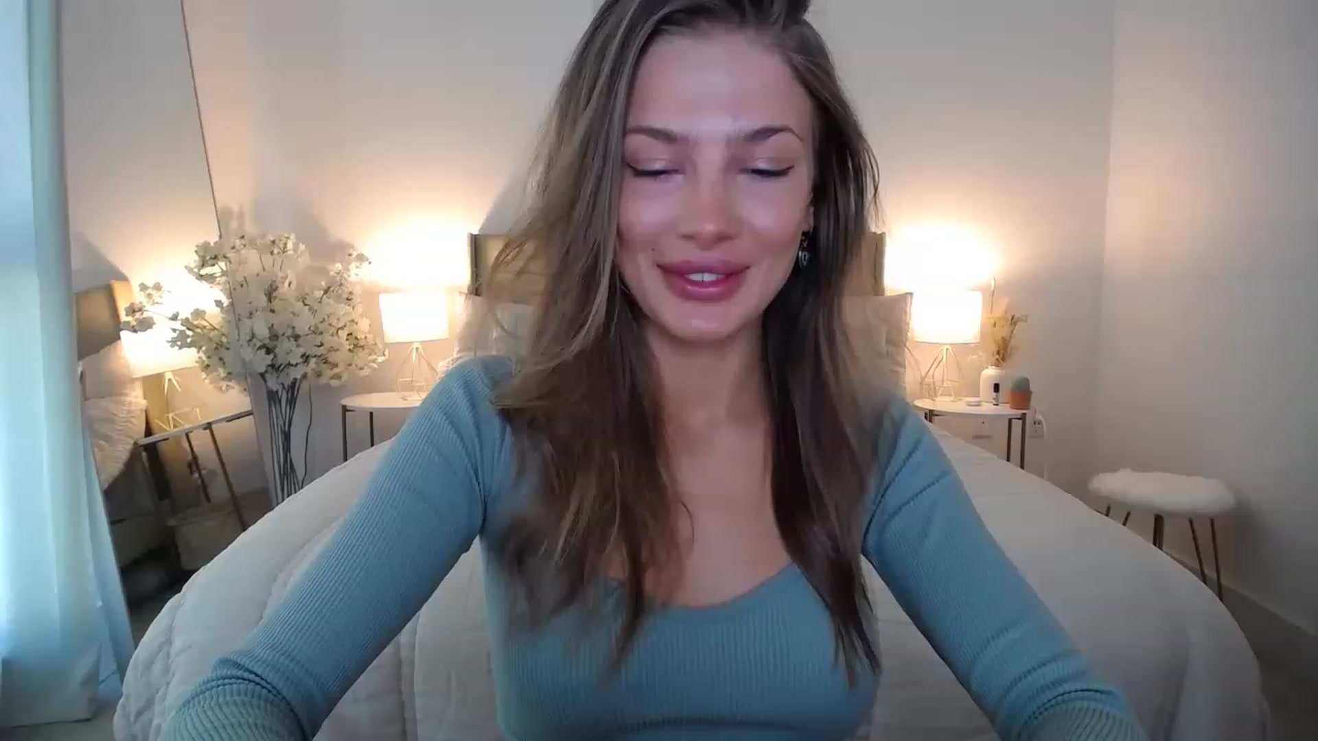Gallery image thumbnail from MaryNewM's myfreecams stream on, 03/07/2023, 19:13 image 2 of 20