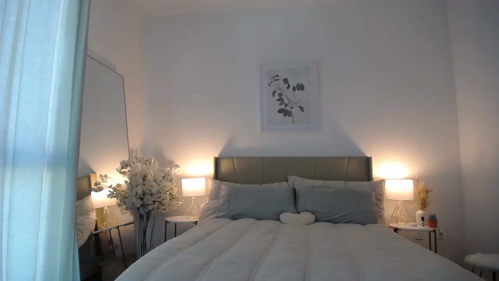 Gallery image thumbnail from MaryNewM's myfreecams stream on, 03/07/2023, 20:16 image 6 of 20