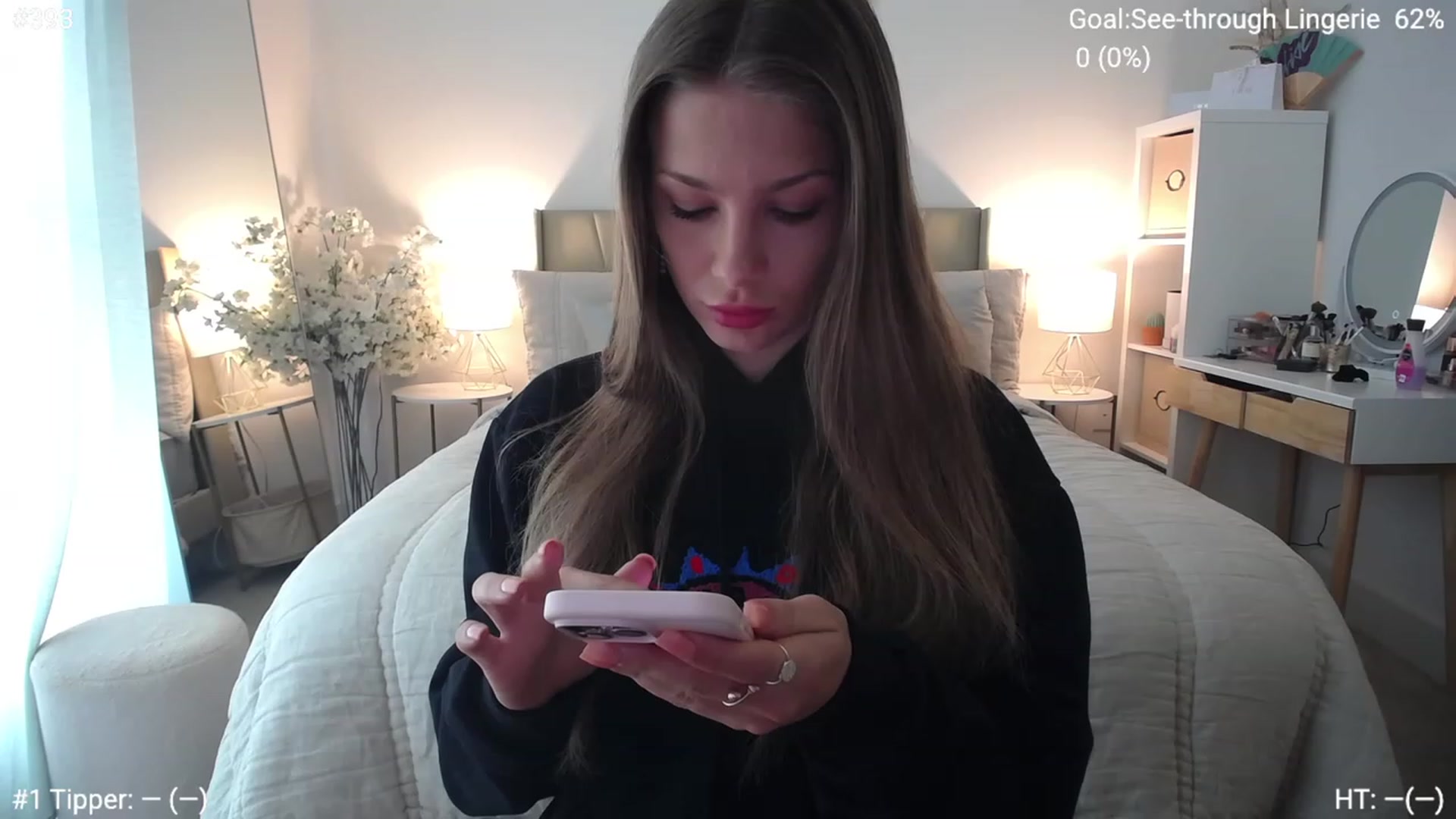 Gallery image thumbnail from MaryNewM's myfreecams stream on, 03/29/2023, 19:19 image 6 of 20