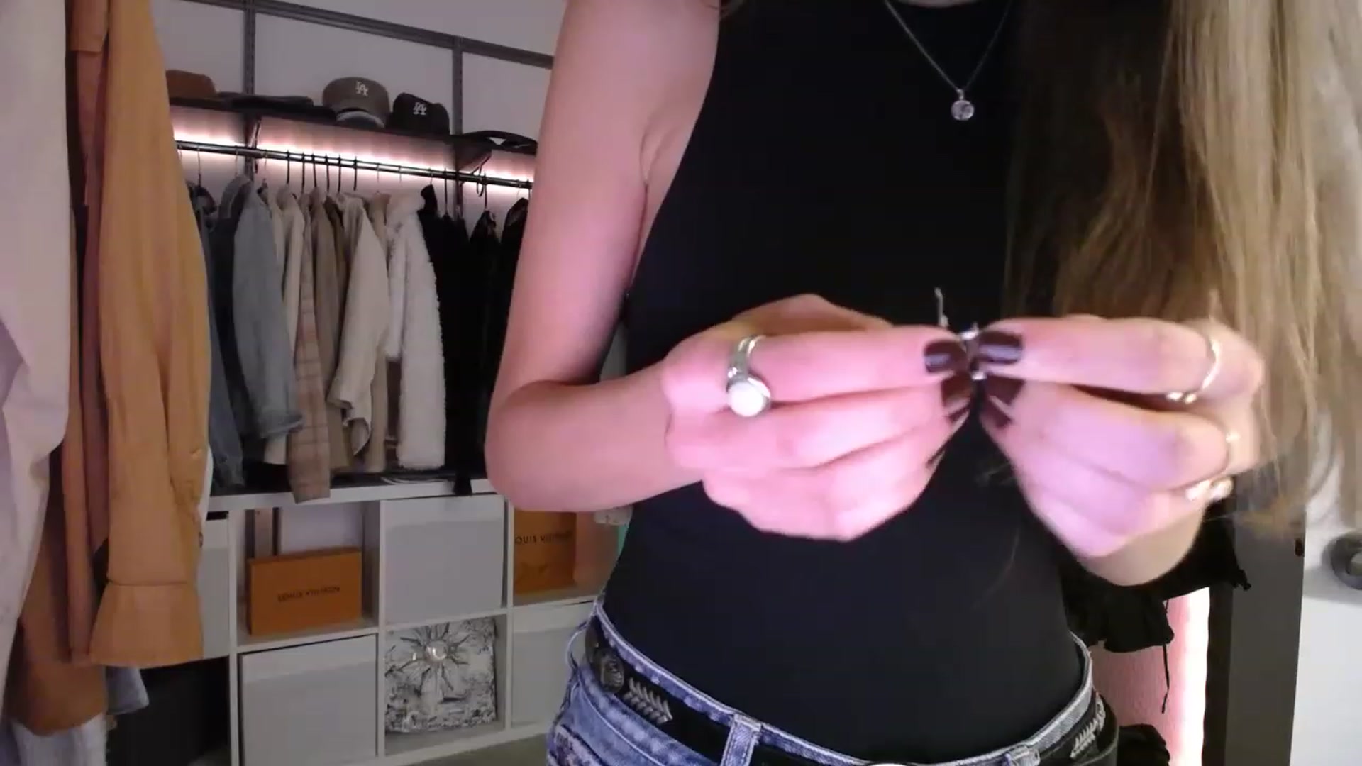 Gallery image thumbnail from MaryNewM's myfreecams stream on, 04/04/2023, 02:24 image 5 of 20