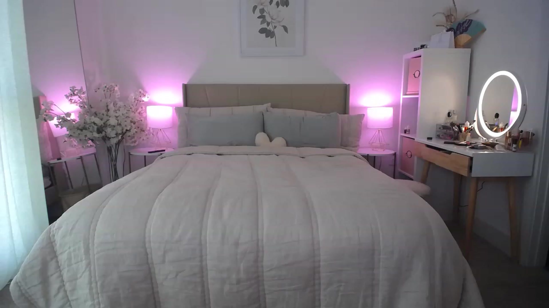 Gallery image thumbnail from MaryNewM's myfreecams stream on, 04/11/2023, 22:26 image 2 of 20