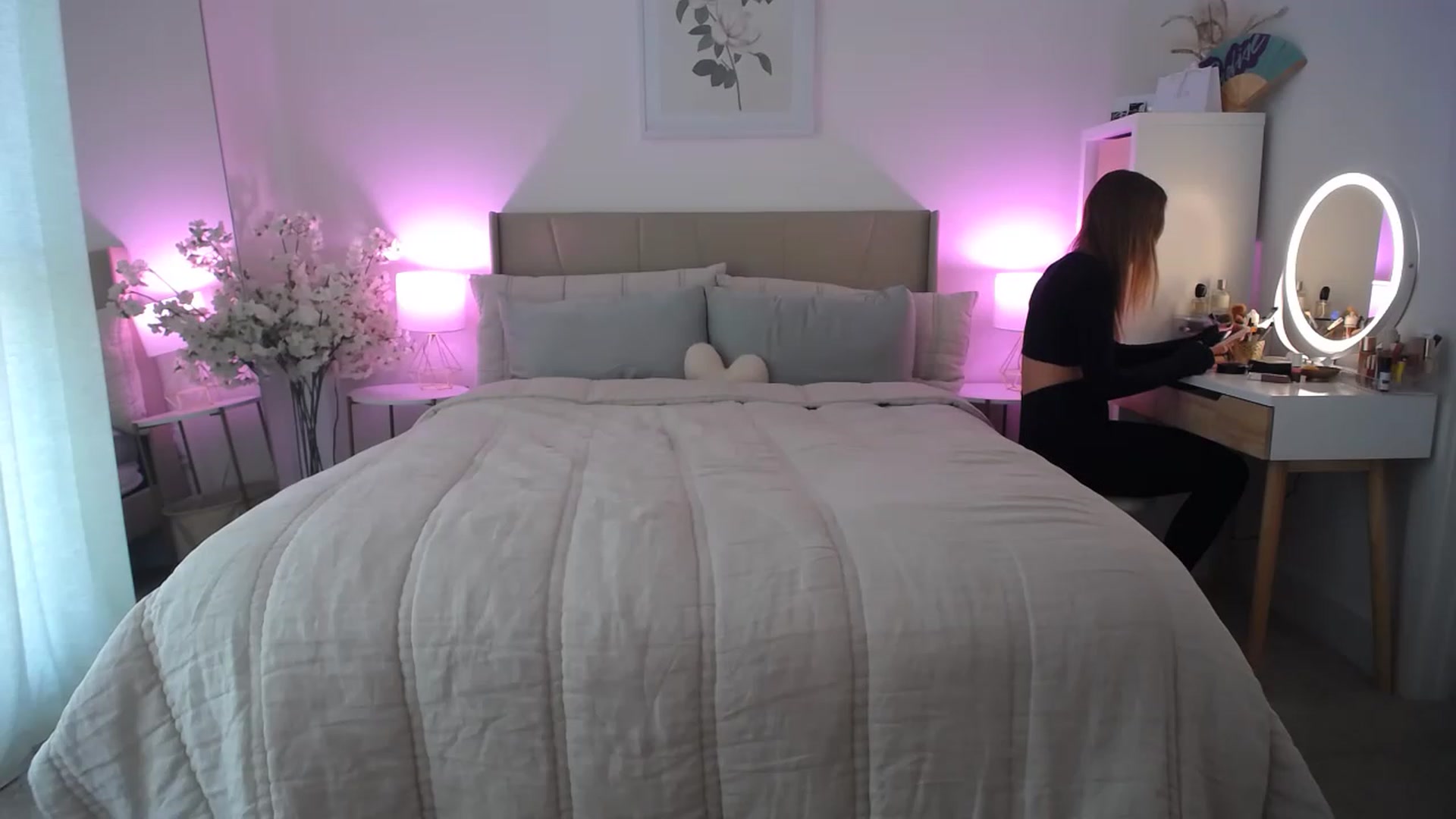 Gallery image thumbnail from MaryNewM's myfreecams stream on, 04/12/2023, 24:01 image 15 of 20