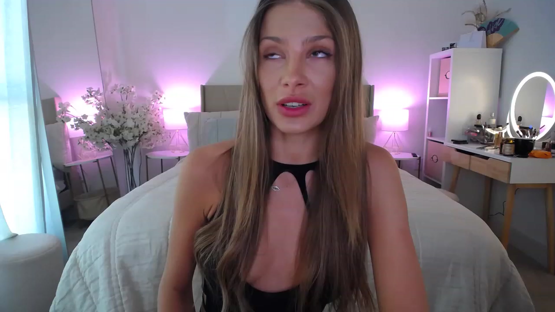 Gallery image thumbnail from MaryNewM's myfreecams stream on, 04/26/2023, 23:08 image 13 of 20