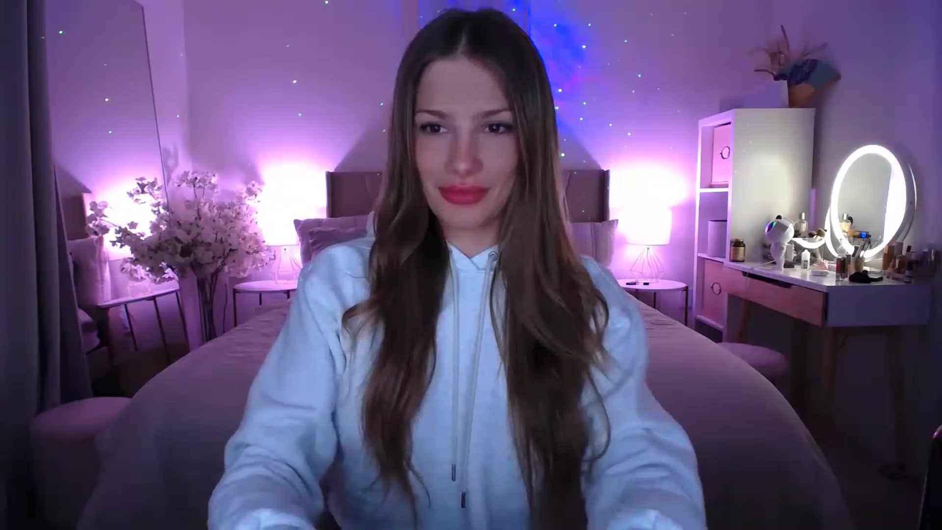 Gallery image thumbnail from MaryNewM's myfreecams stream on, 05/04/2023, 03:57 image 8 of 20