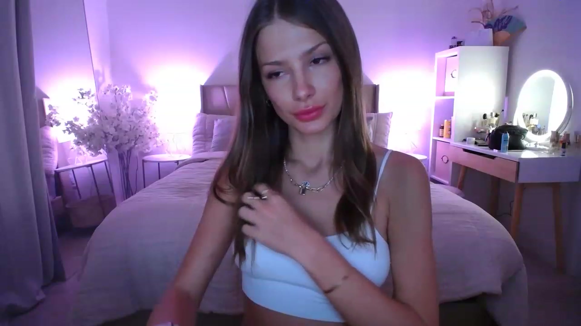 Gallery image thumbnail from MaryNewM's myfreecams stream on, 05/16/2023, 05:10 image 14 of 20