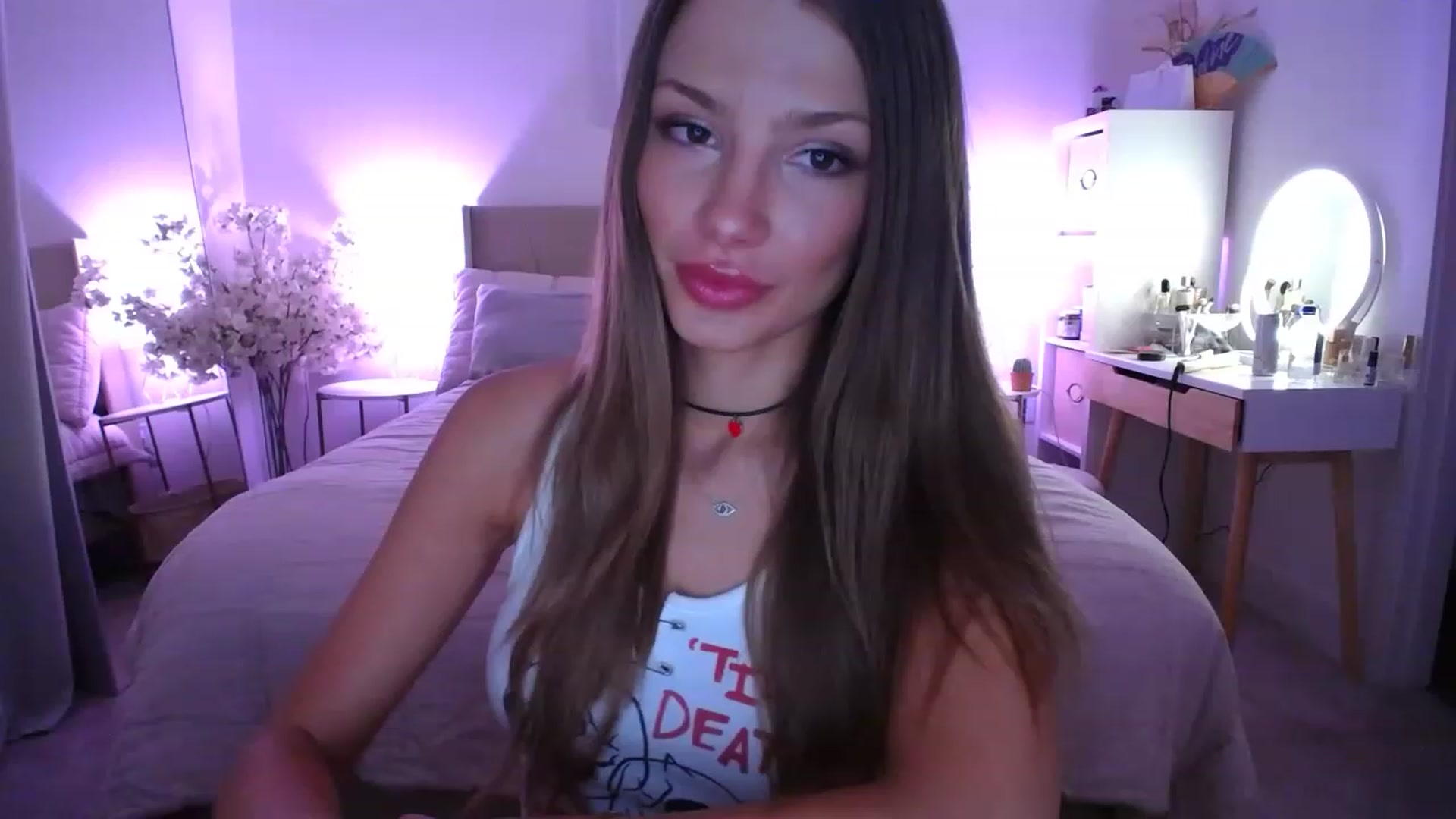 Gallery image thumbnail from MaryNewM's myfreecams stream on, 06/01/2023, 03:26 image 16 of 20