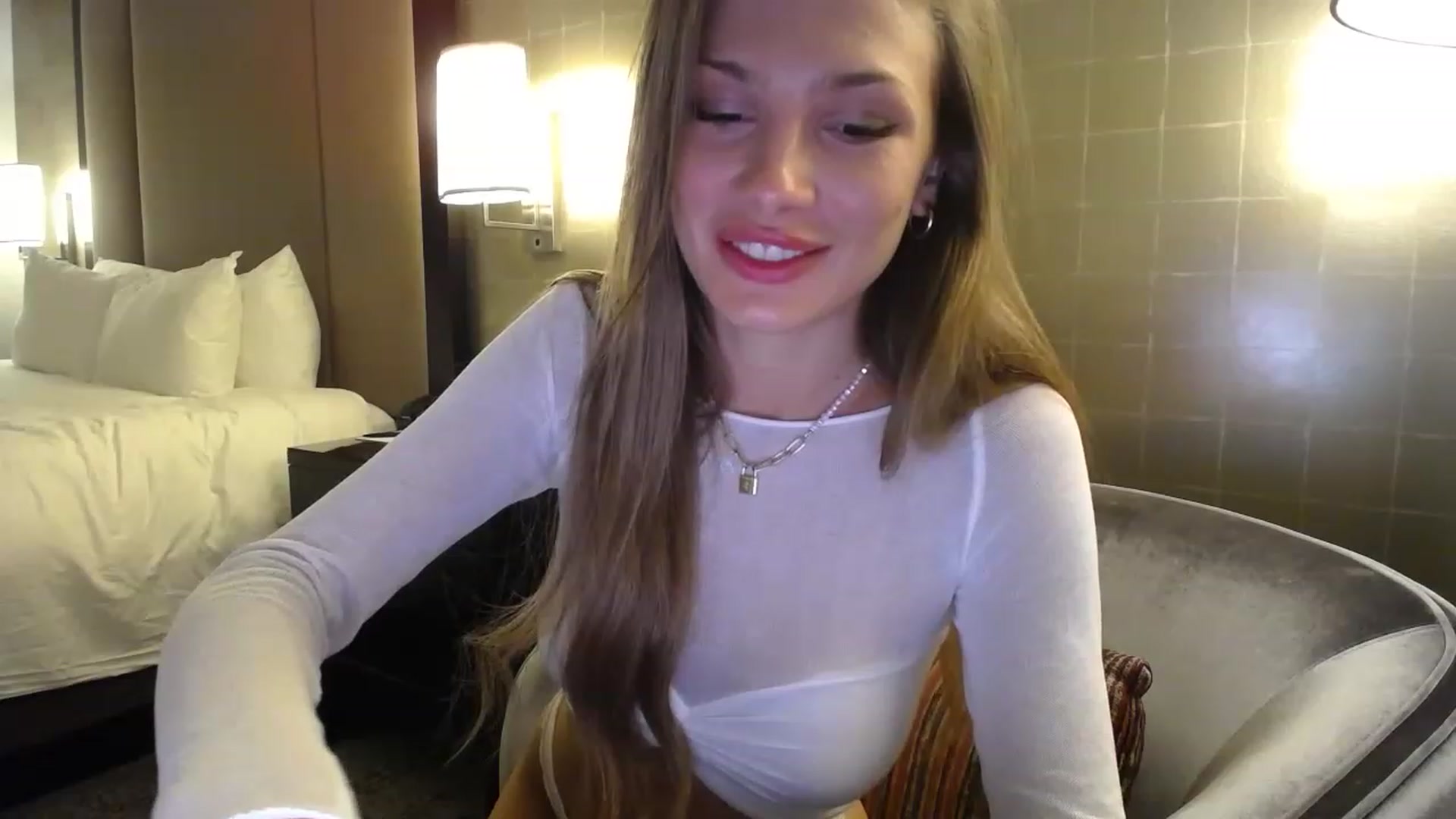 Gallery image thumbnail from MaryNewM's myfreecams stream on, 06/20/2023, 22:22 image 14 of 20