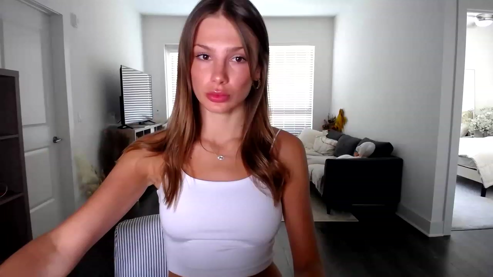 Gallery image thumbnail from MaryNewM's myfreecams stream on, 06/30/2023, 20:30 image 2 of 20