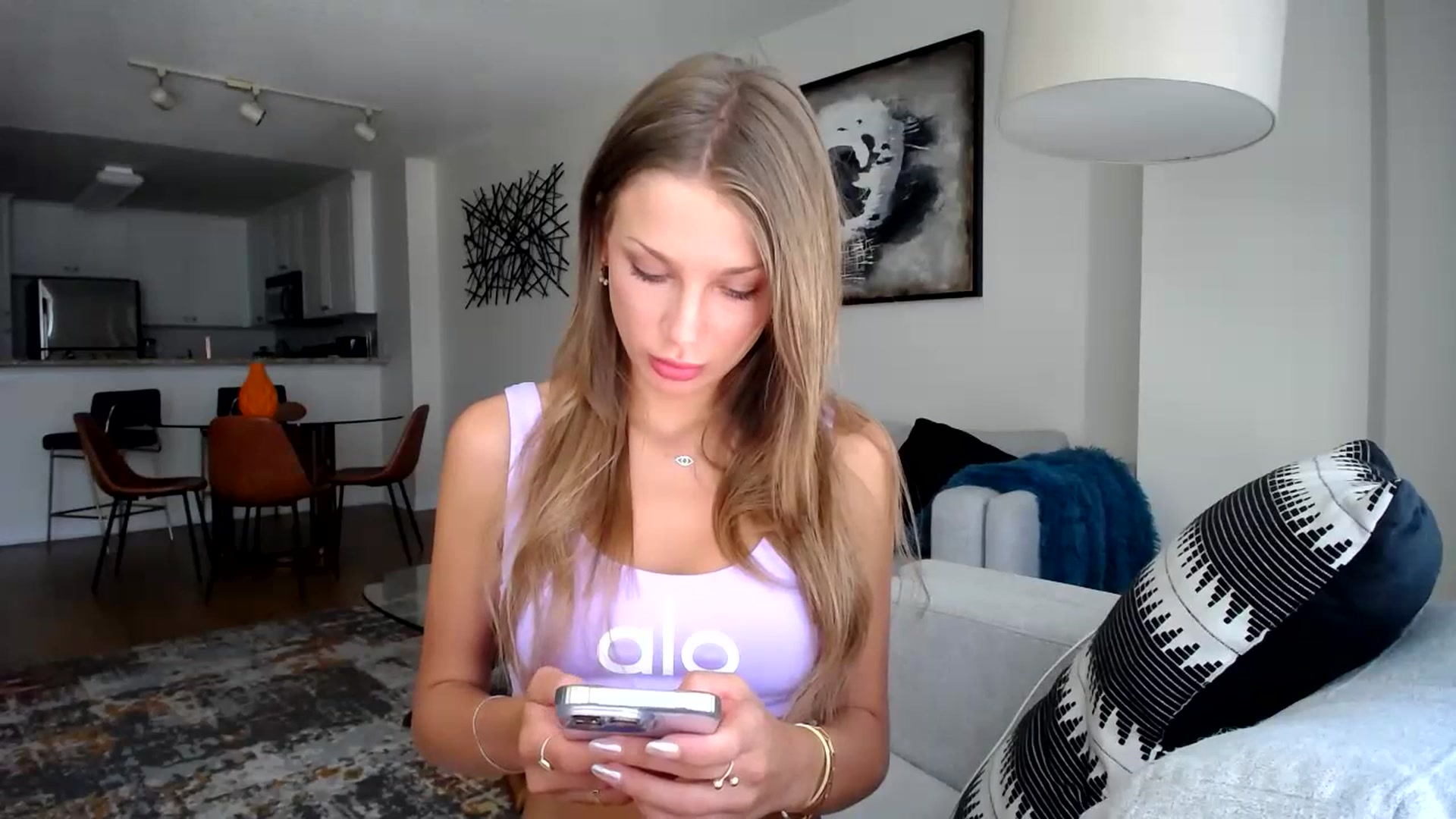 Gallery image thumbnail from MaryNewM's myfreecams stream on, 07/06/2023, 19:10 image 20 of 20