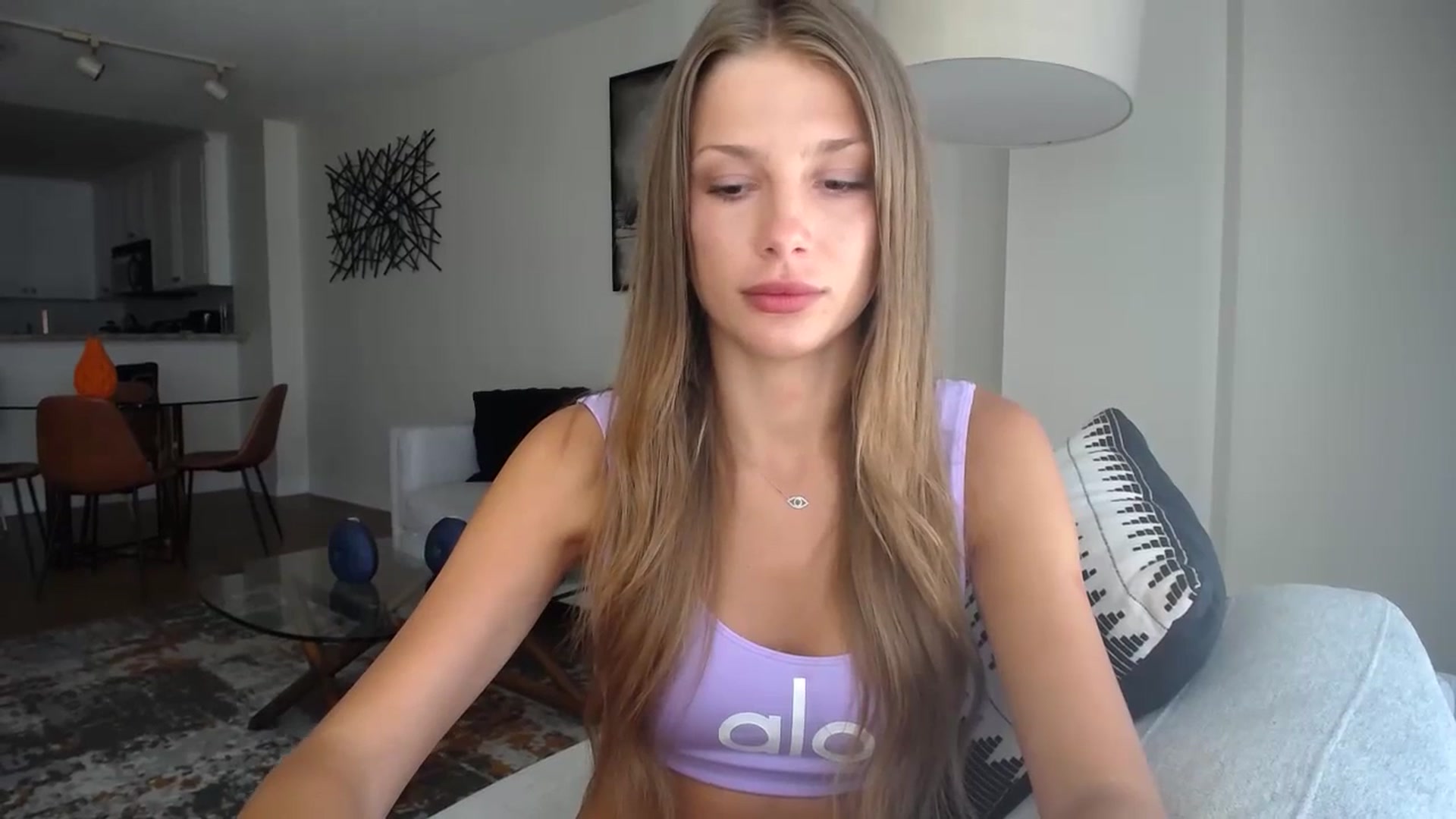 Gallery image thumbnail from MaryNewM's myfreecams stream on, 07/06/2023, 22:39 image 11 of 20