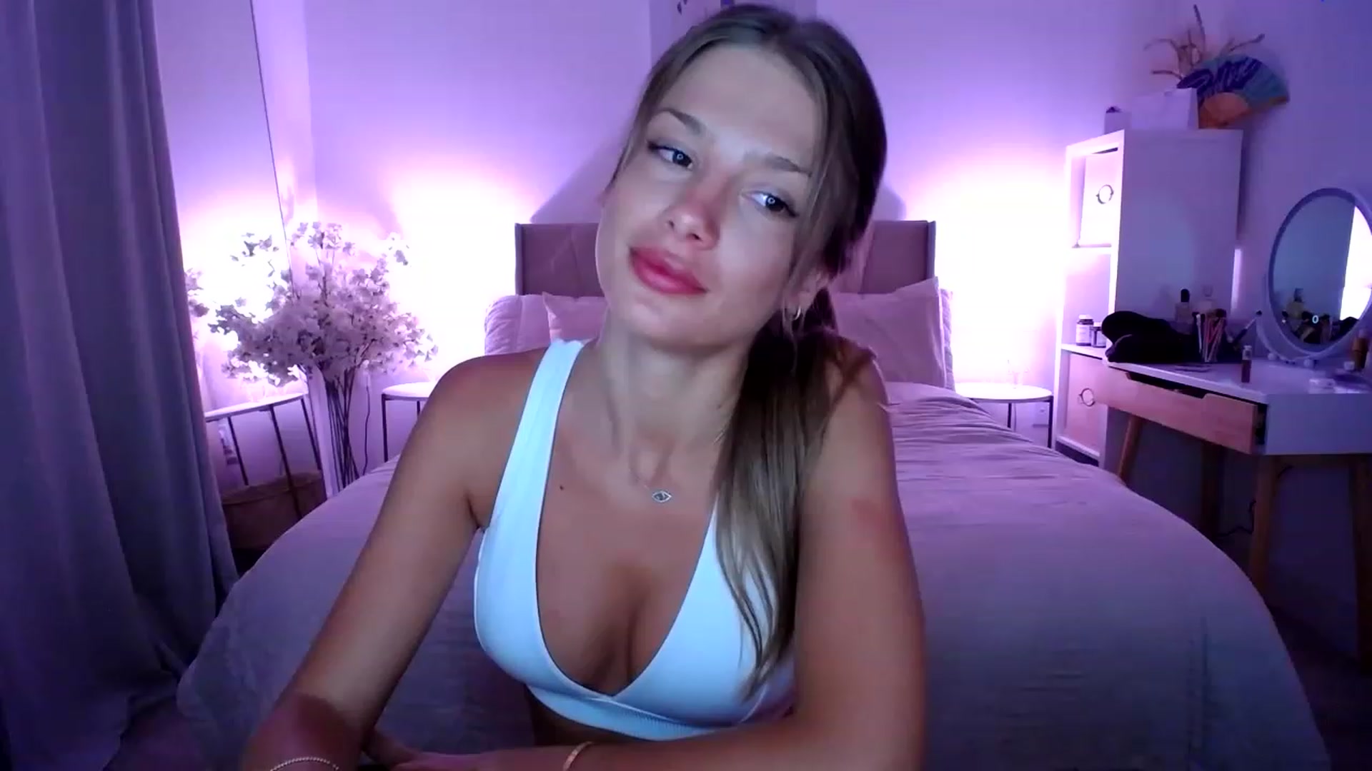 Gallery image thumbnail from MaryNewM's myfreecams stream on, 07/13/2023, 04:58 image 14 of 20
