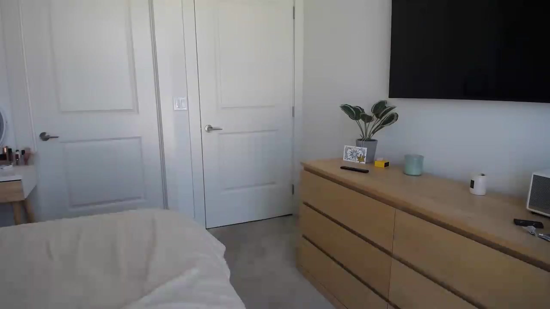 Gallery image thumbnail from MaryNewM's myfreecams stream on, 08/14/2023, 21:34 image 10 of 20