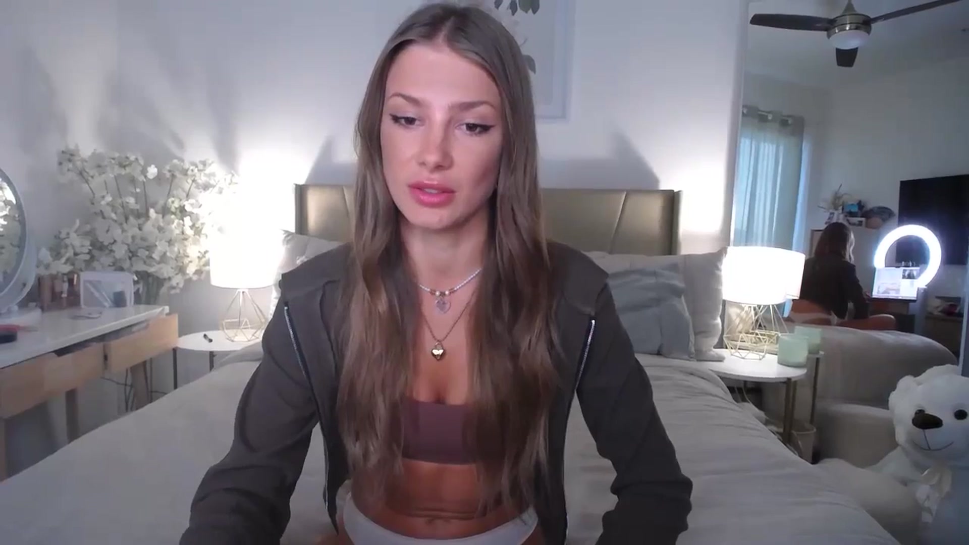 Gallery image thumbnail from MaryNewM's myfreecams stream on, 10/04/2023, 01:59 image 3 of 20