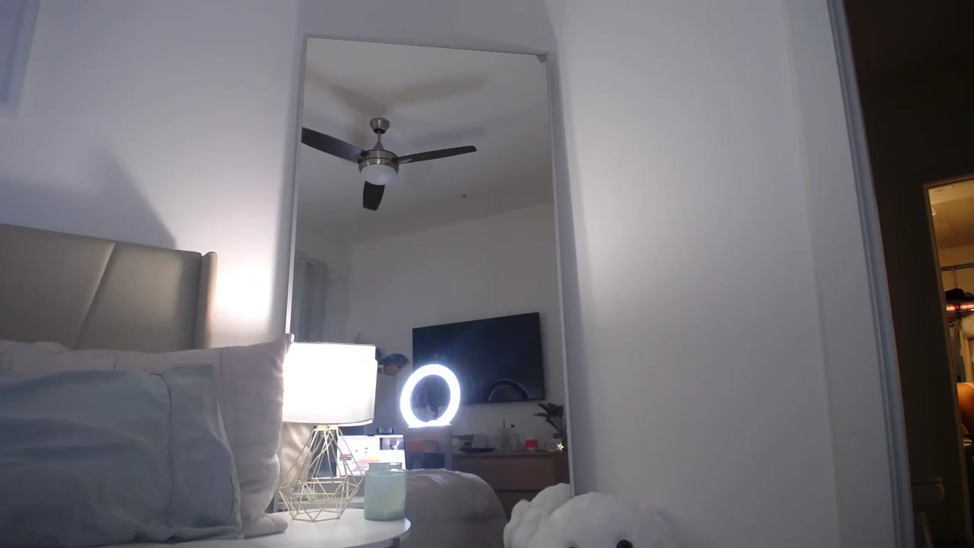 Gallery image thumbnail from MaryNewM's myfreecams stream on, 10/04/2023, 01:59 image 12 of 20